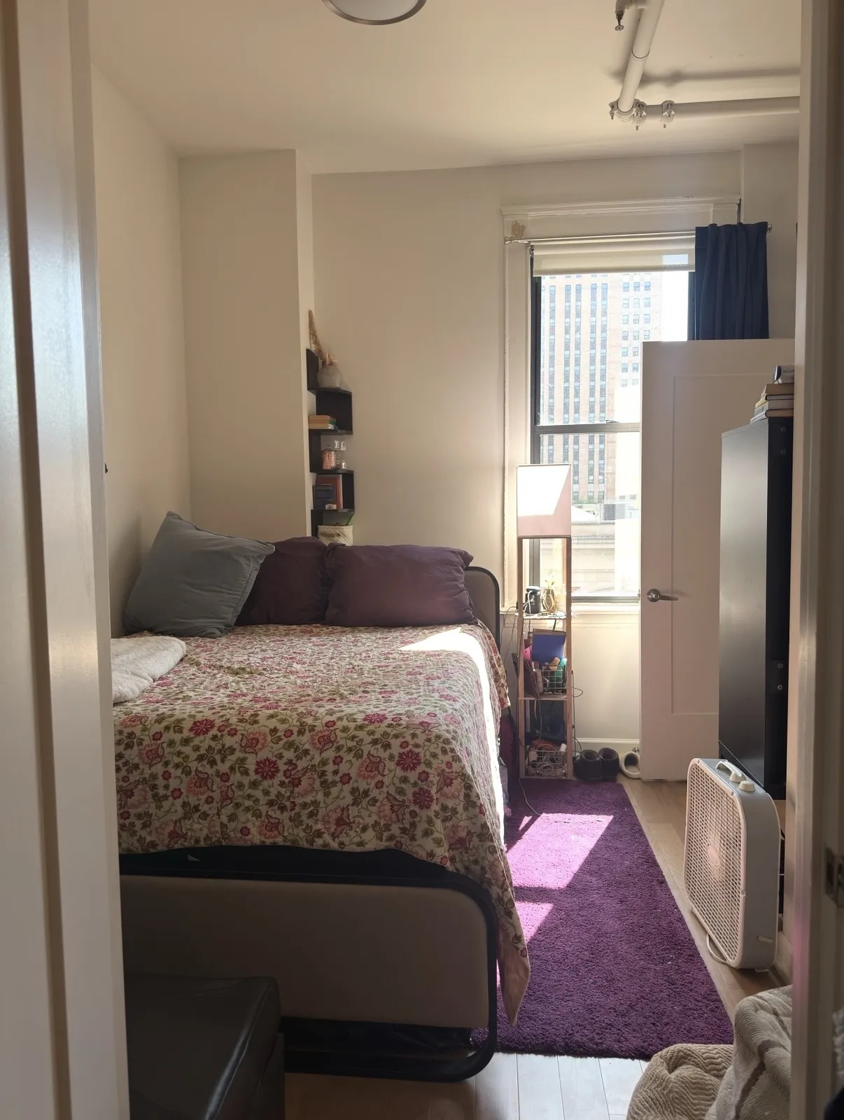 108 W  Ave   60654 60654-The Bush Temple-unit#405-Chicago-IL