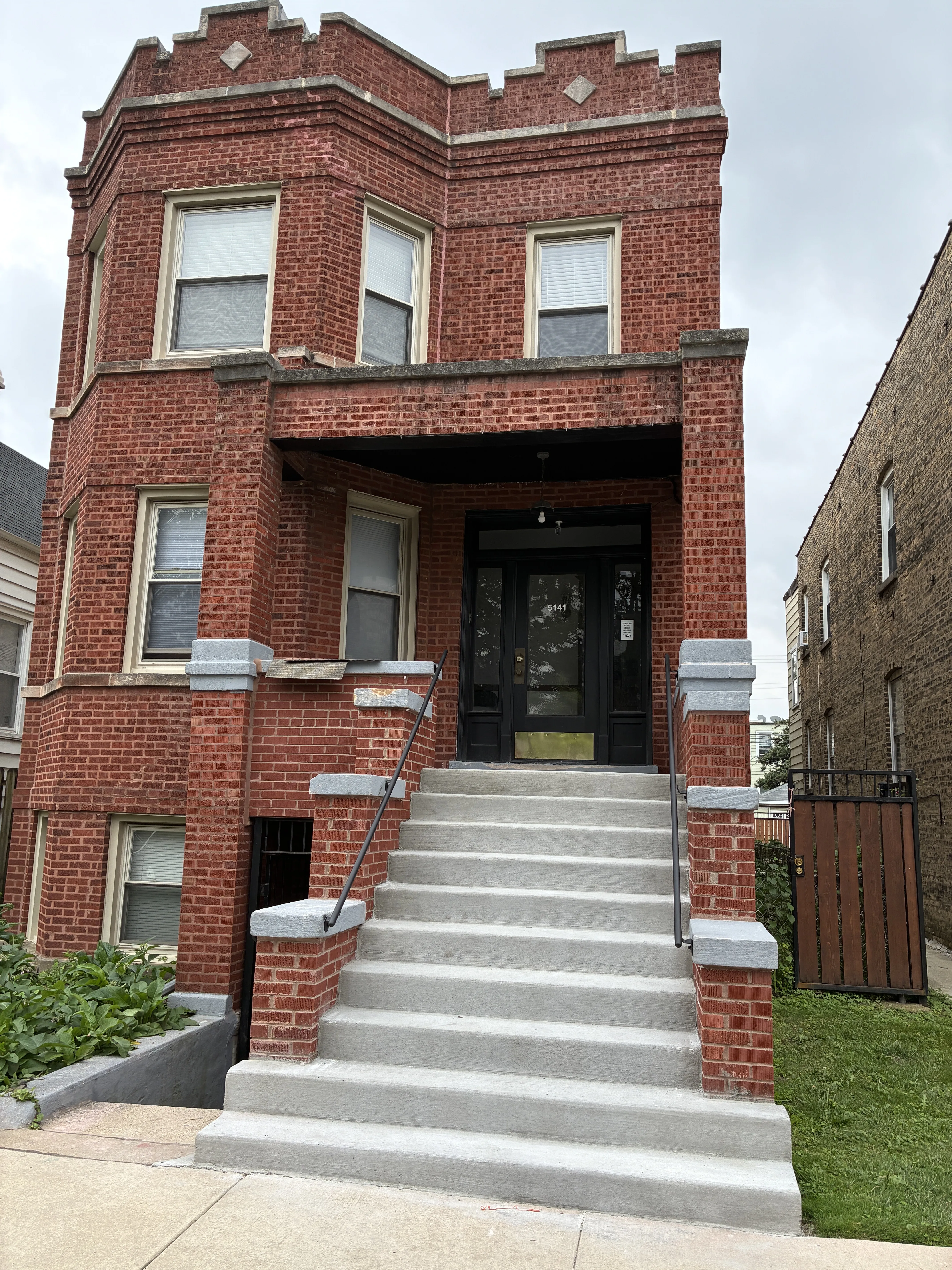 5141 W Roscoe St   60641 60641-unit#1-Chicago-IL