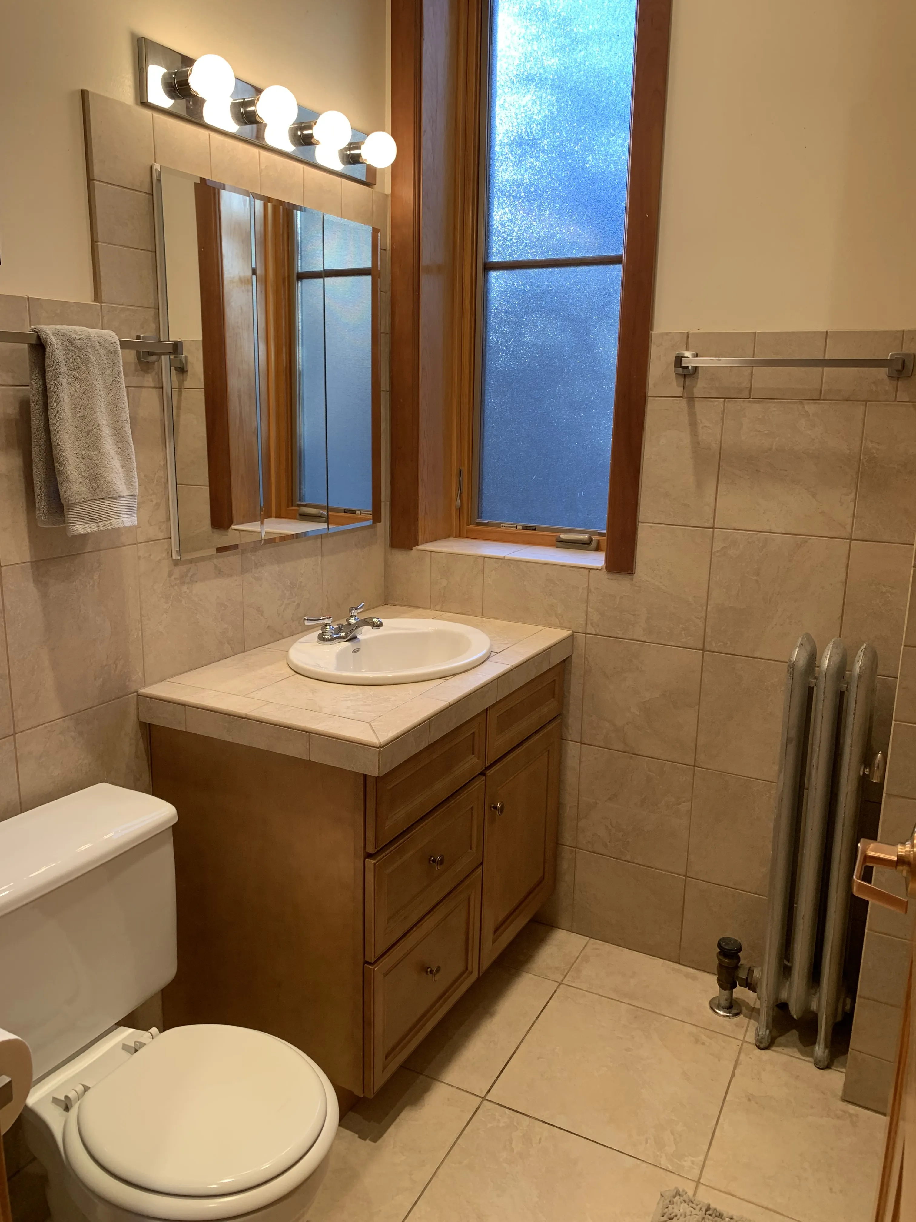 663 W ALDINE AVE 60657-unit#02-Chicago-IL