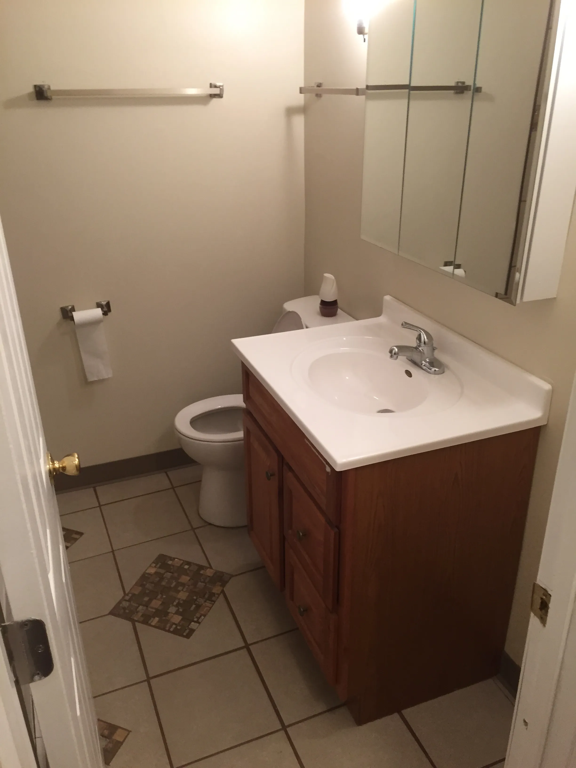 9021 S Justine St 60620 60620-unit#1st floor-Chicago-IL