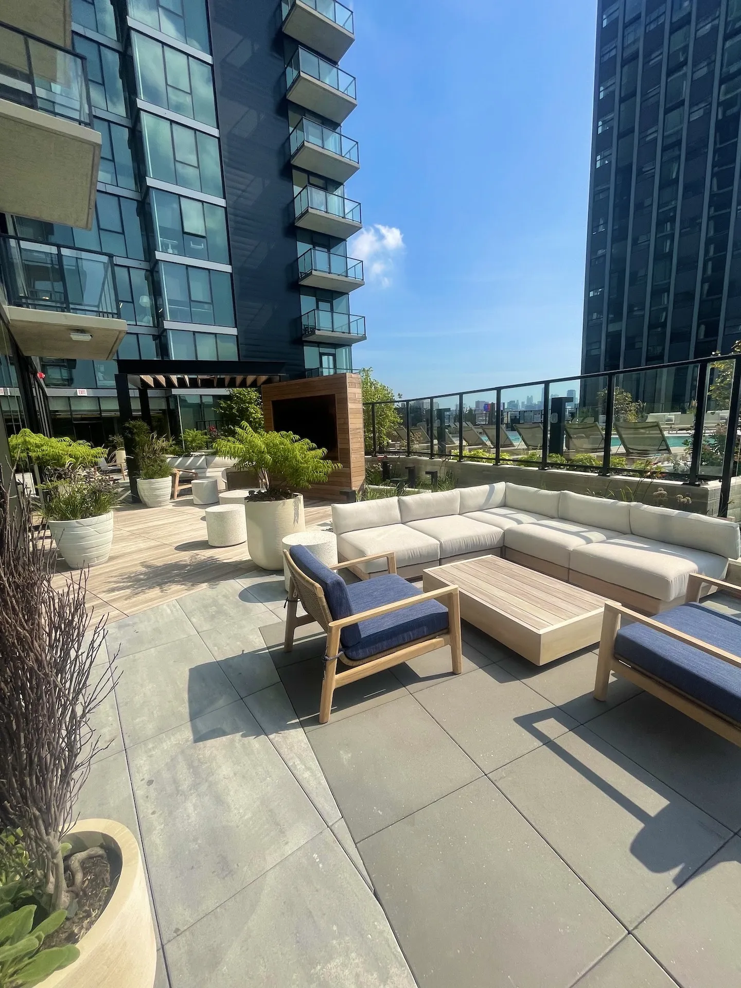 513 S Damen Ave   60612 60612-unit#1301-Chicago-IL
