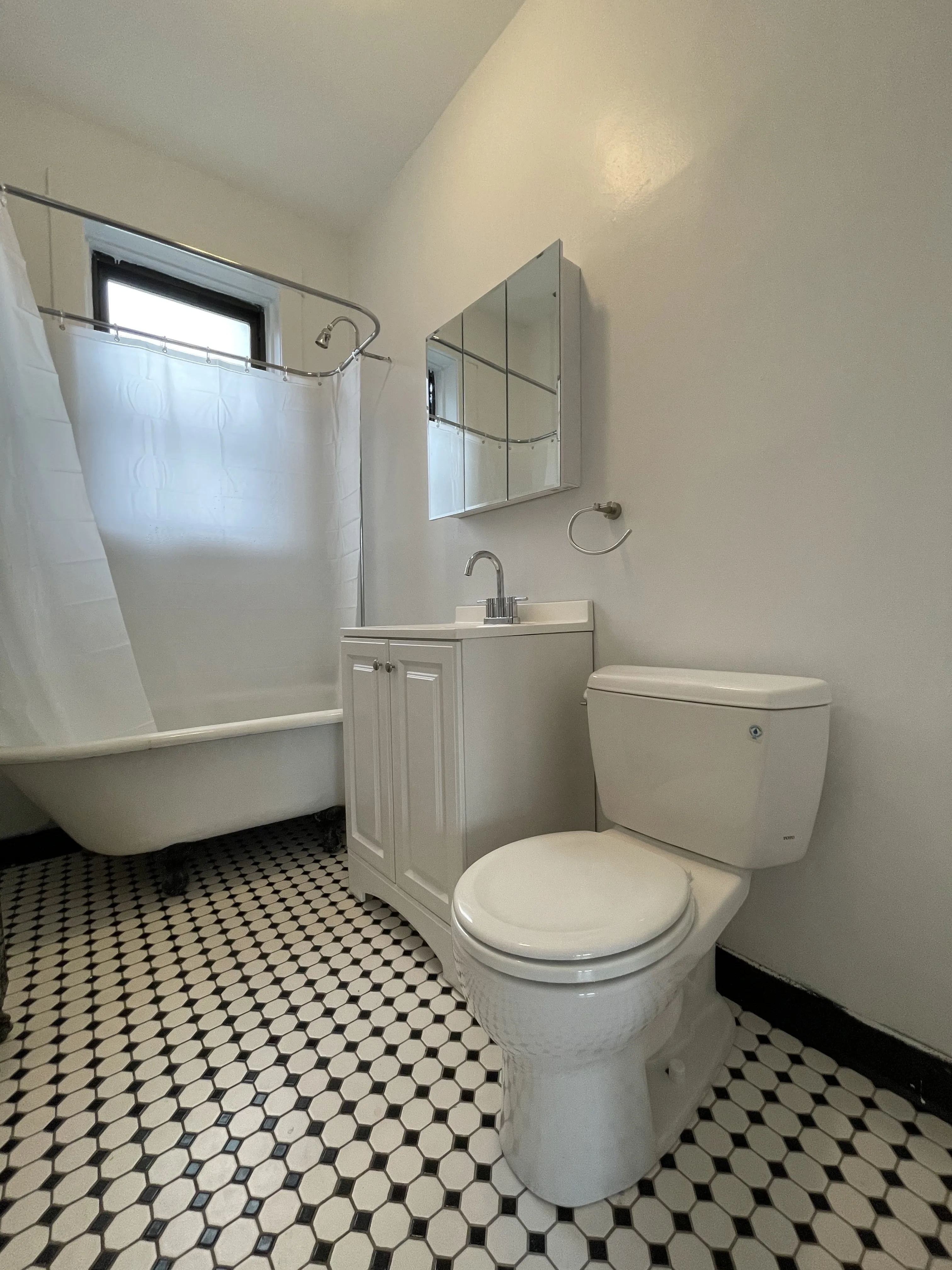 3415 W DRUMMOND PL 60647-unit#002-Chicago-IL