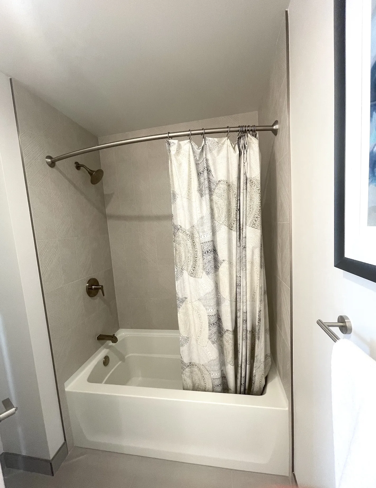 513 S Damen Ave   60612 60612-unit#1301-Chicago-IL