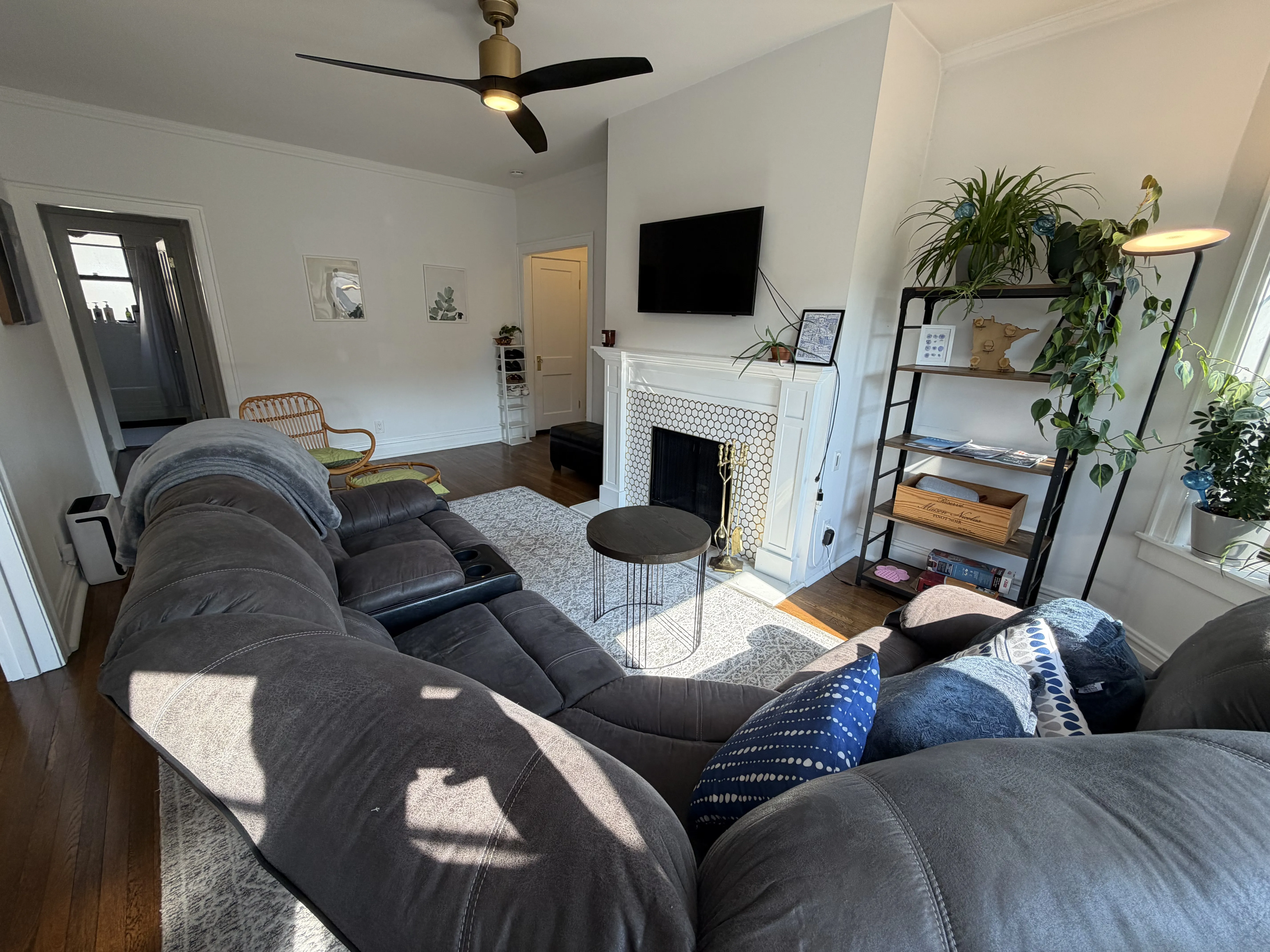 541 W Brompton Ave   60657 60657-unit#3N-Chicago-IL
