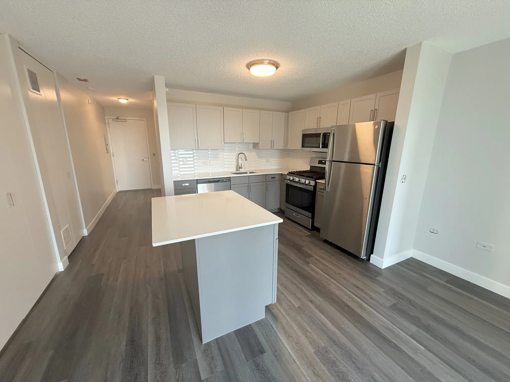 360 East South Water Street   60601 60601-unit#809-Chicago-IL