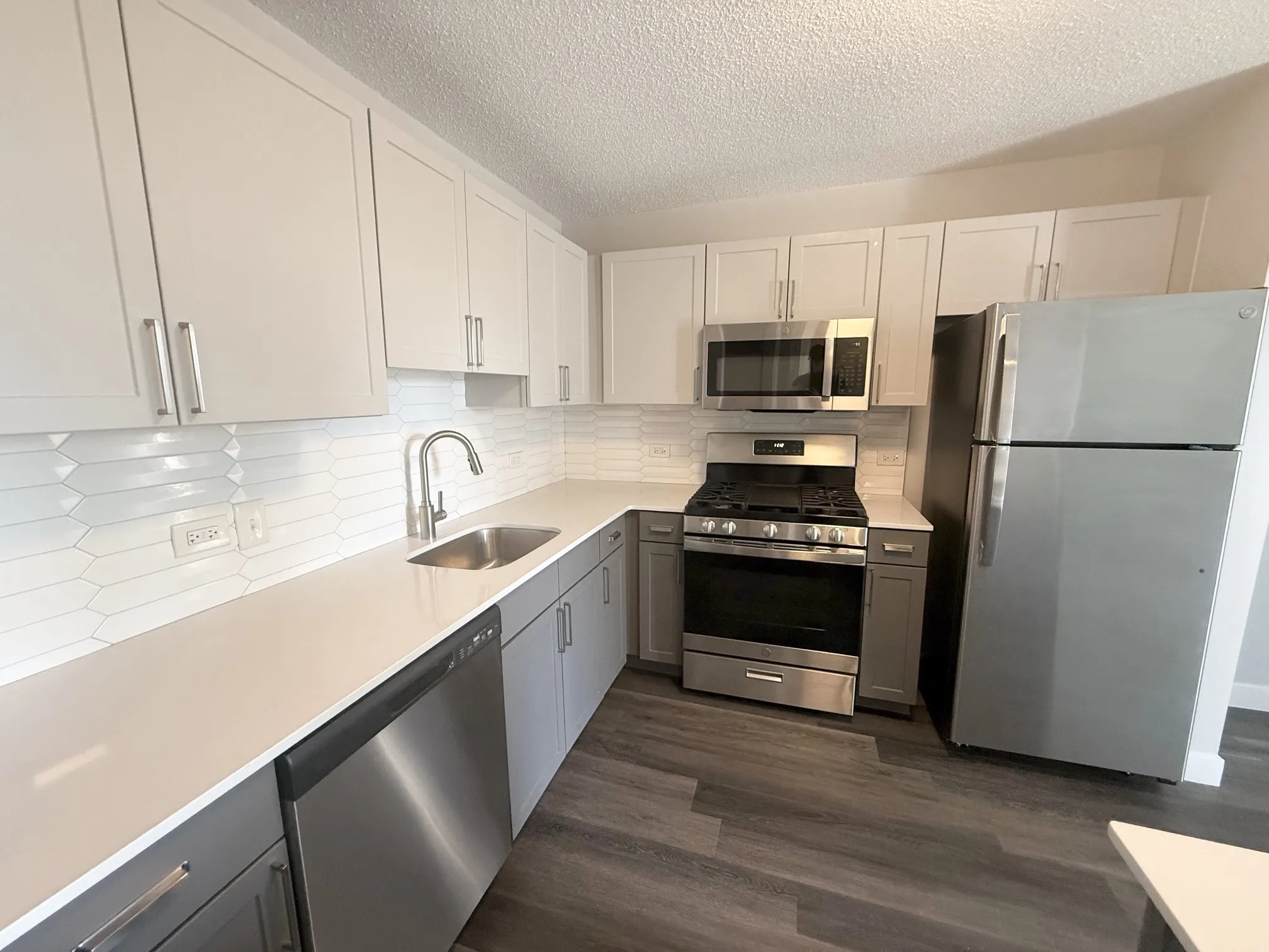 360 East South Water Street   60601 60601-unit#809-Chicago-IL