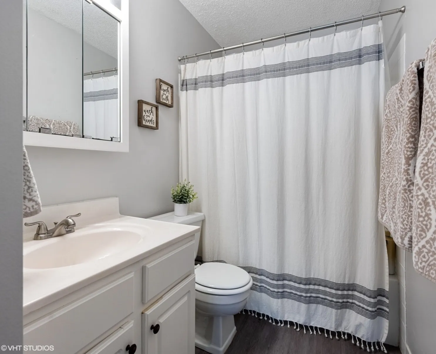 2617 N WTON AVE 60614-unit#1-Chicago-IL