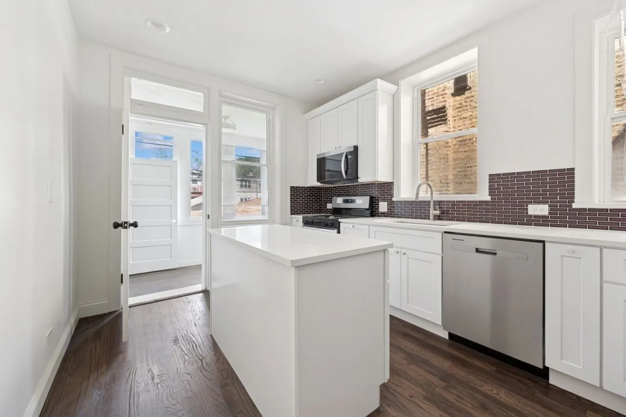 1446 W Catalpa Ave   60640 60640-unit#1-Chicago-IL