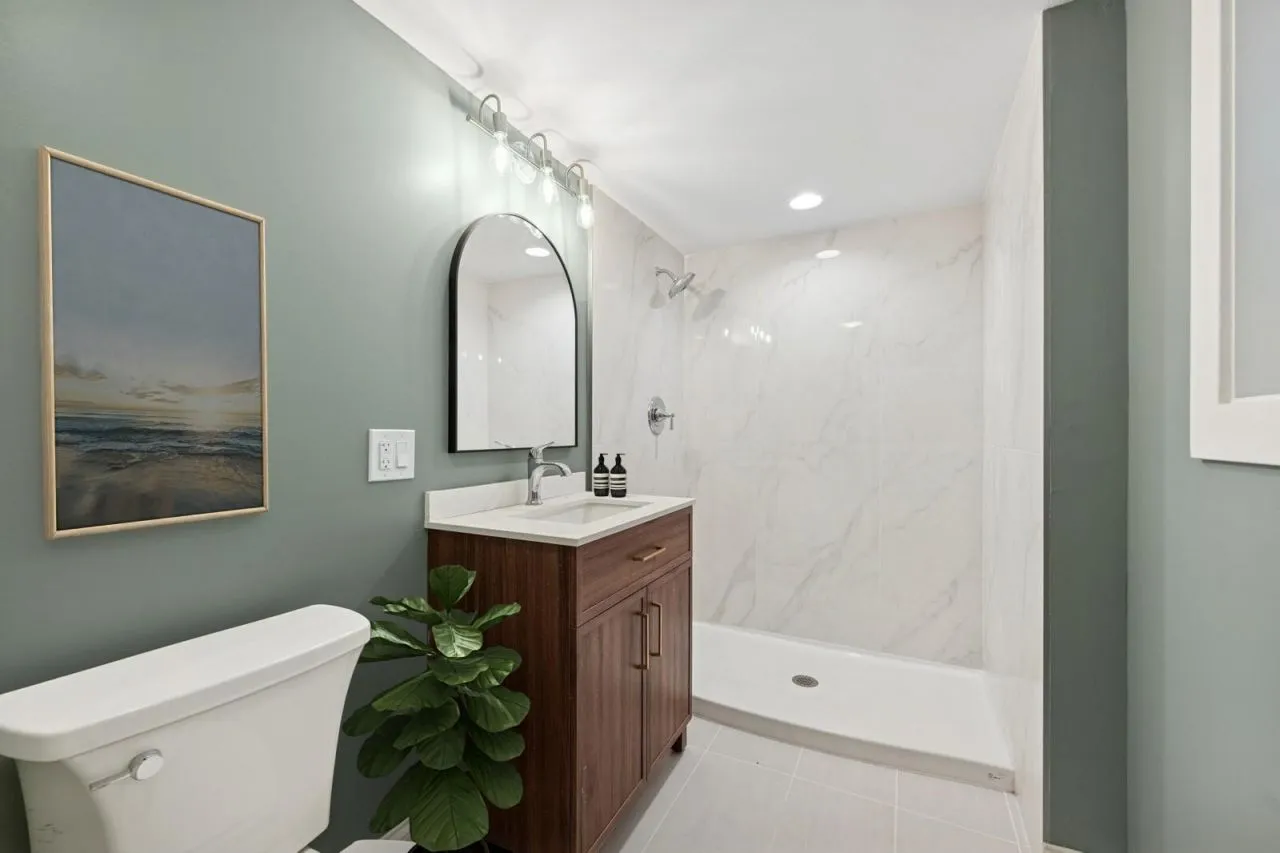 1446 W Catalpa Ave   60640 60640-unit#1-Chicago-IL