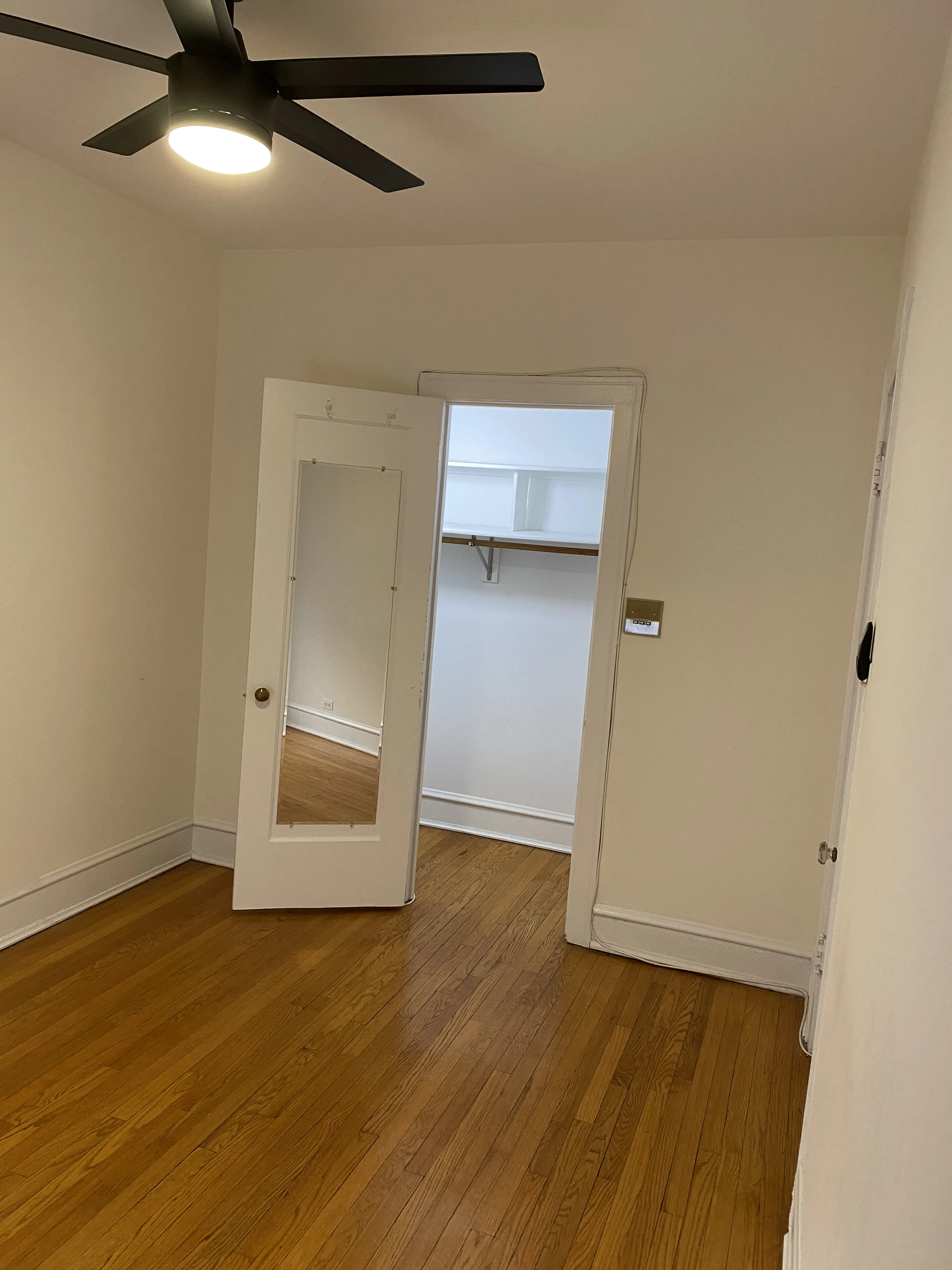 538 W Brompton Ave   60657 60657-Chicago-IL