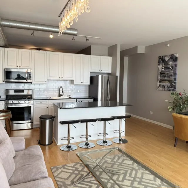 1200 W Monroe St   60607 60607-Metro-unit#514-Chicago-IL