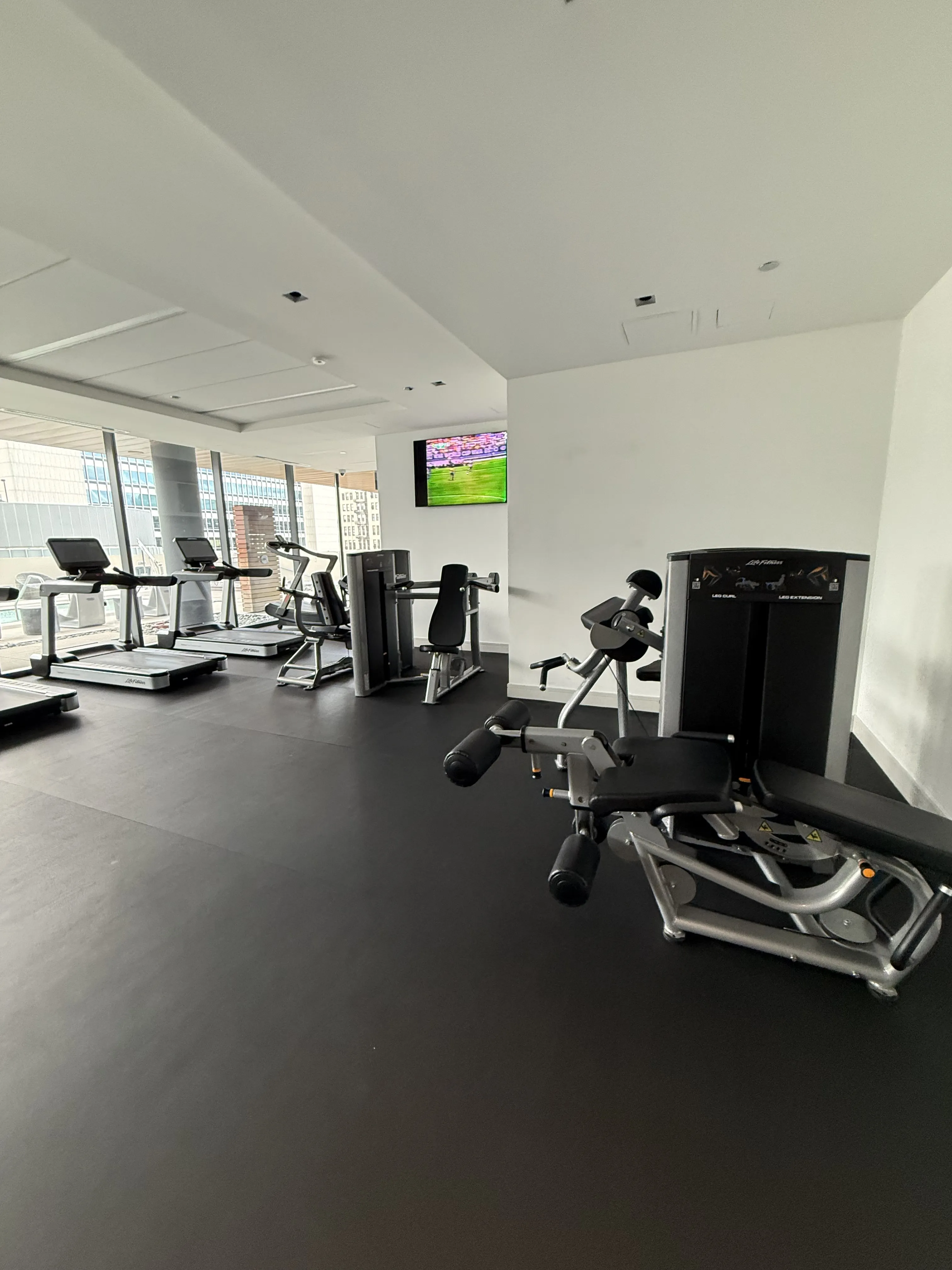 460 W  Ave   60610 60610-unit#1403-Chicago-IL