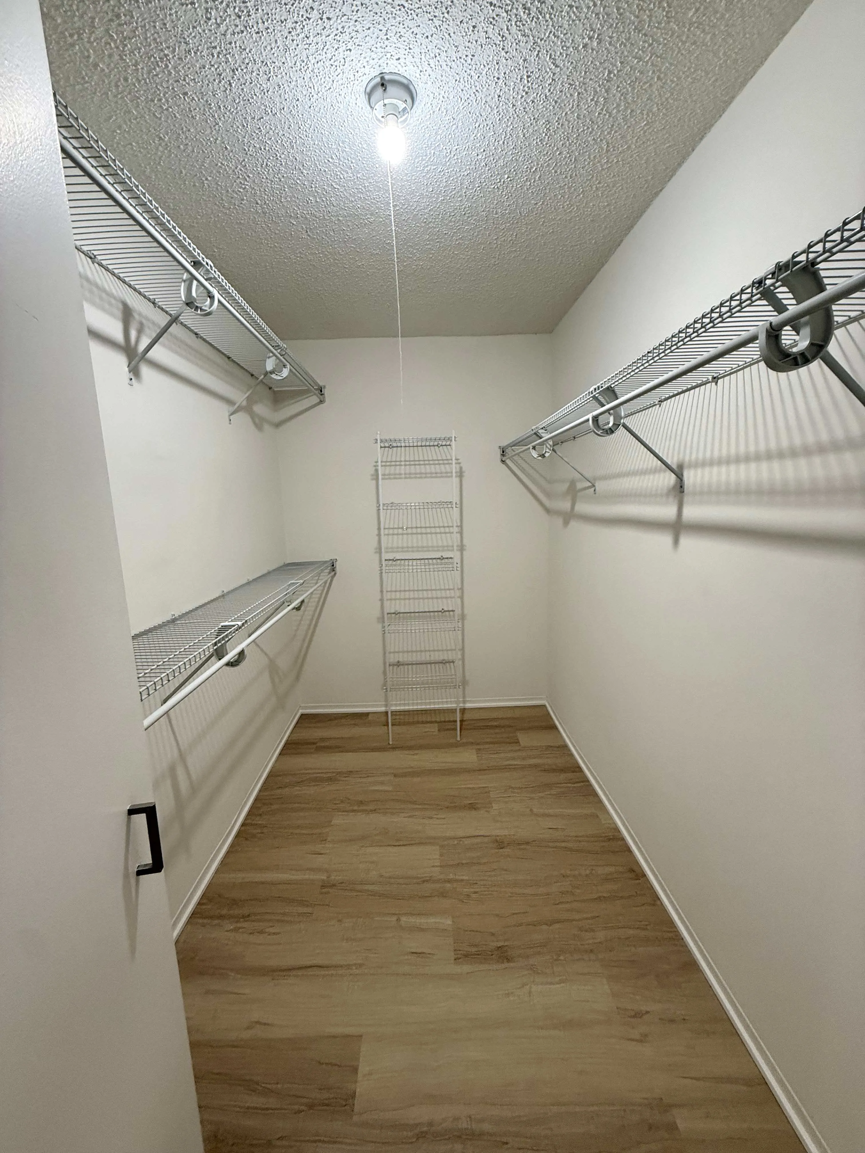 750 N Dearborn St   60654 60654-unit#405-Chicago-IL