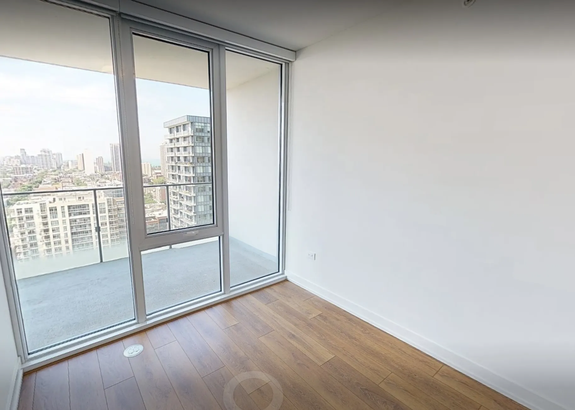 228 W Hill St   60610 60610-Old Town Park Tower 3-unit#2207-Chicago-IL