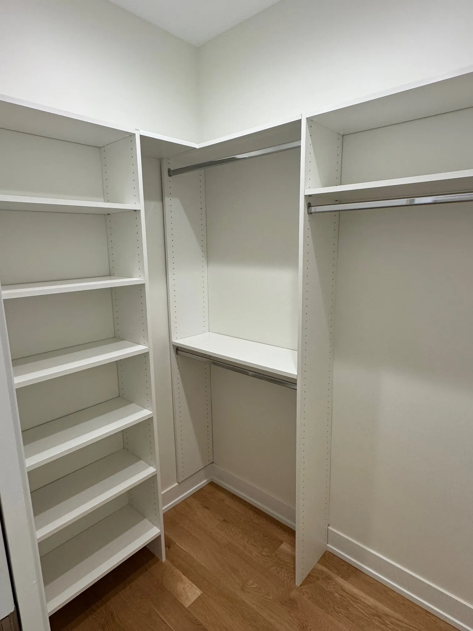 1246 W Bryn Mawr Ave   60660 60660-unit#2-Chicago-IL