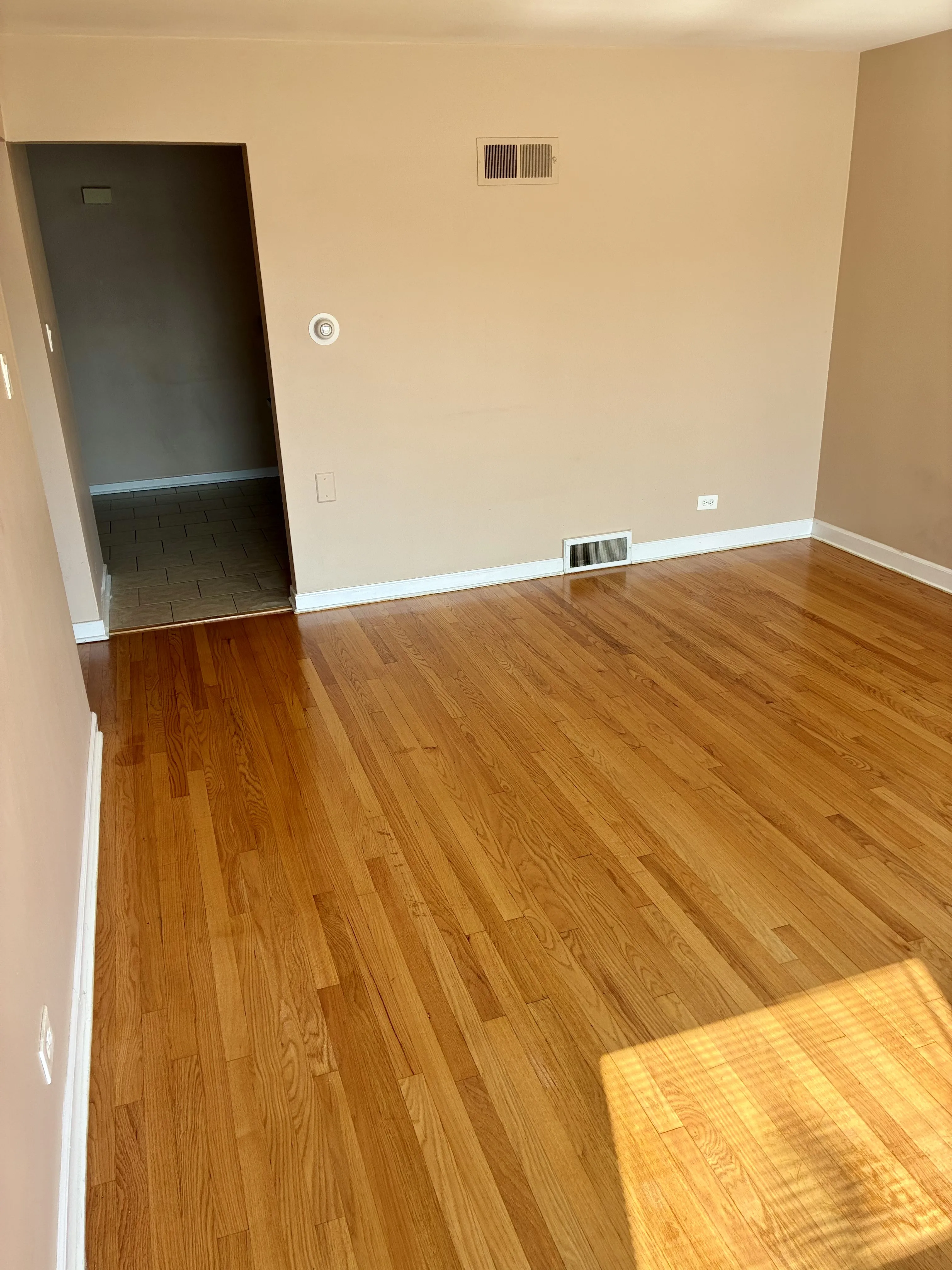 8930 Bronx Ave   60077 60077-Skokie-IL