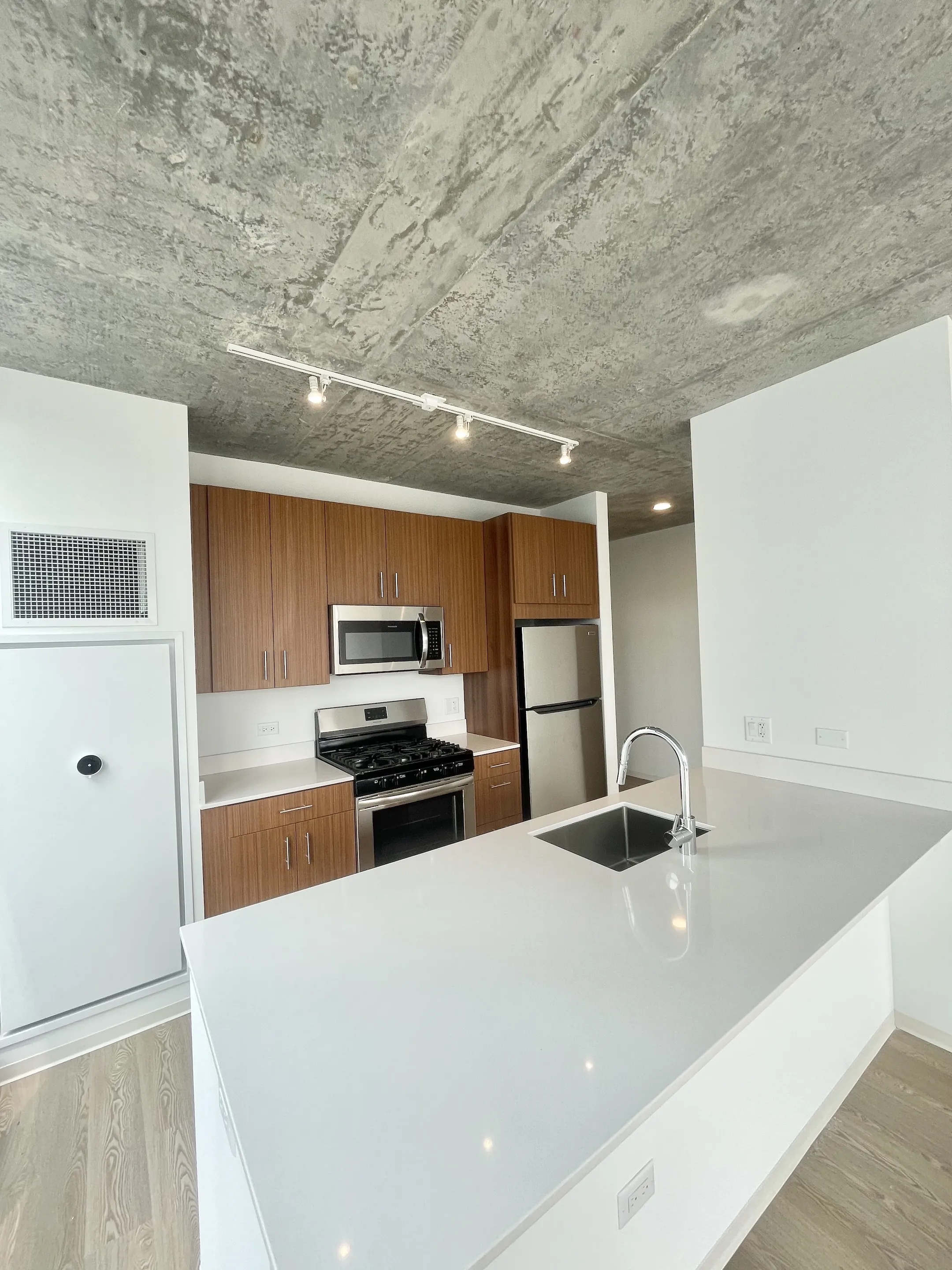 1400 S Wabash Ave   60605 60605-unit#902-Chicago-IL