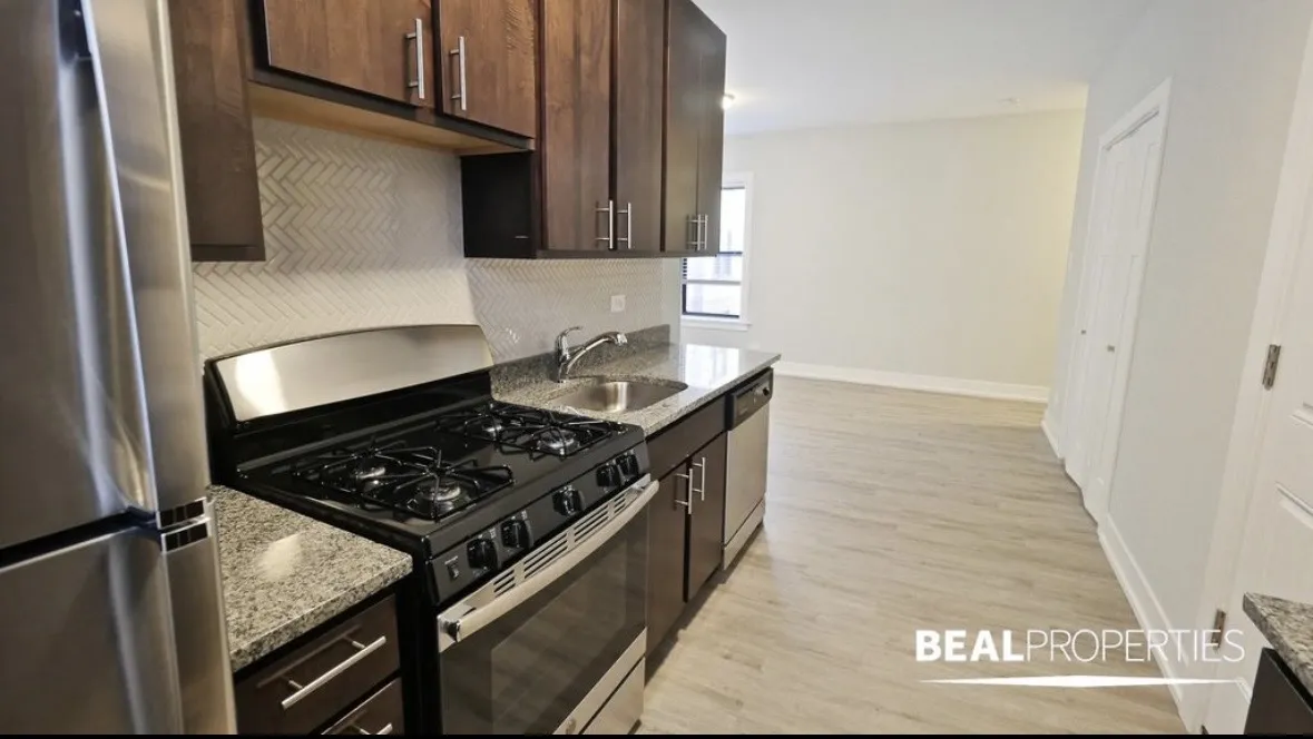 711 W Brompton Ave 60657 60657-unit#53-Chicago-IL