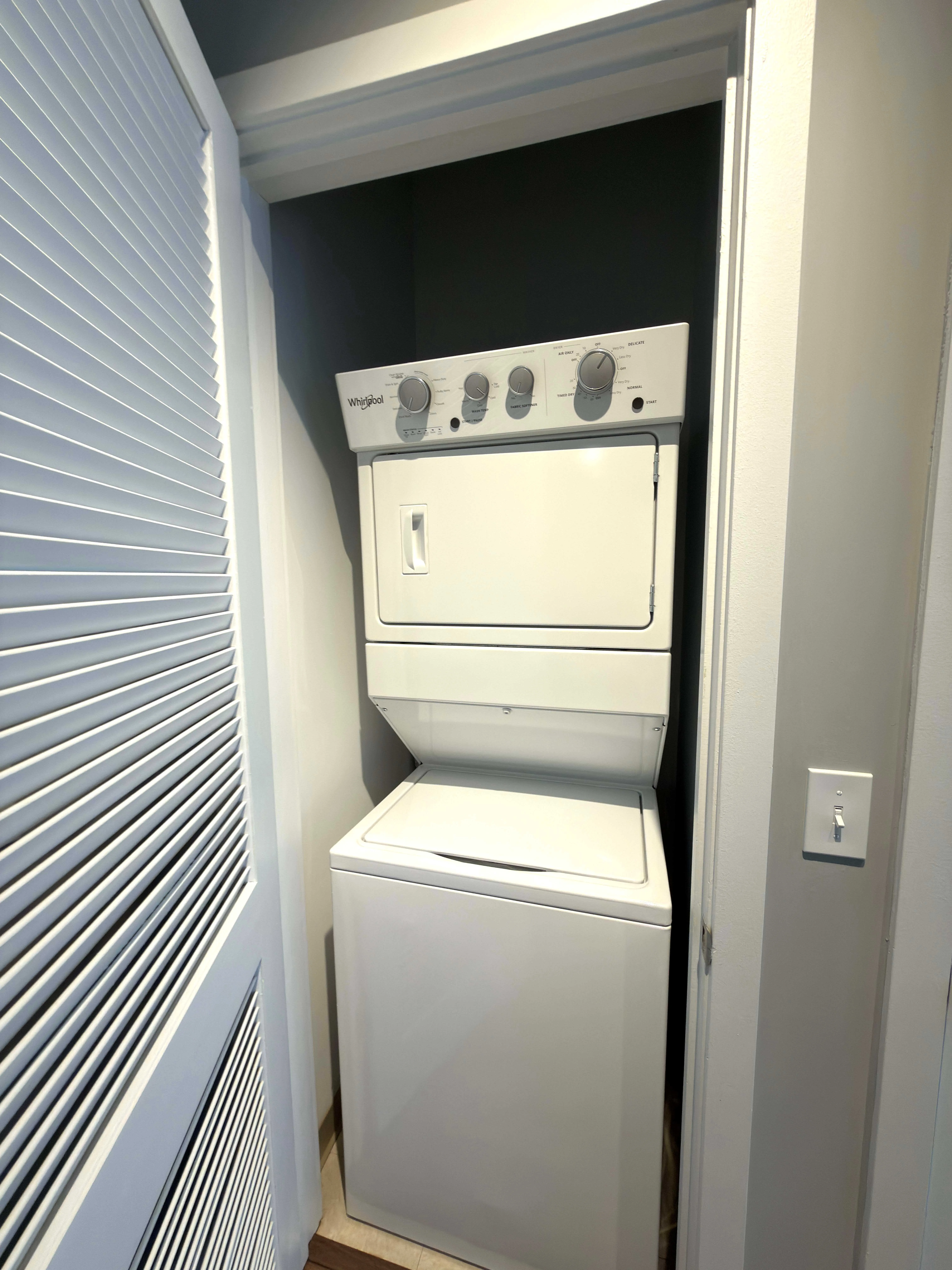 150 W Roosevelt Rd   60605 60605-unit#523-Chicago-IL