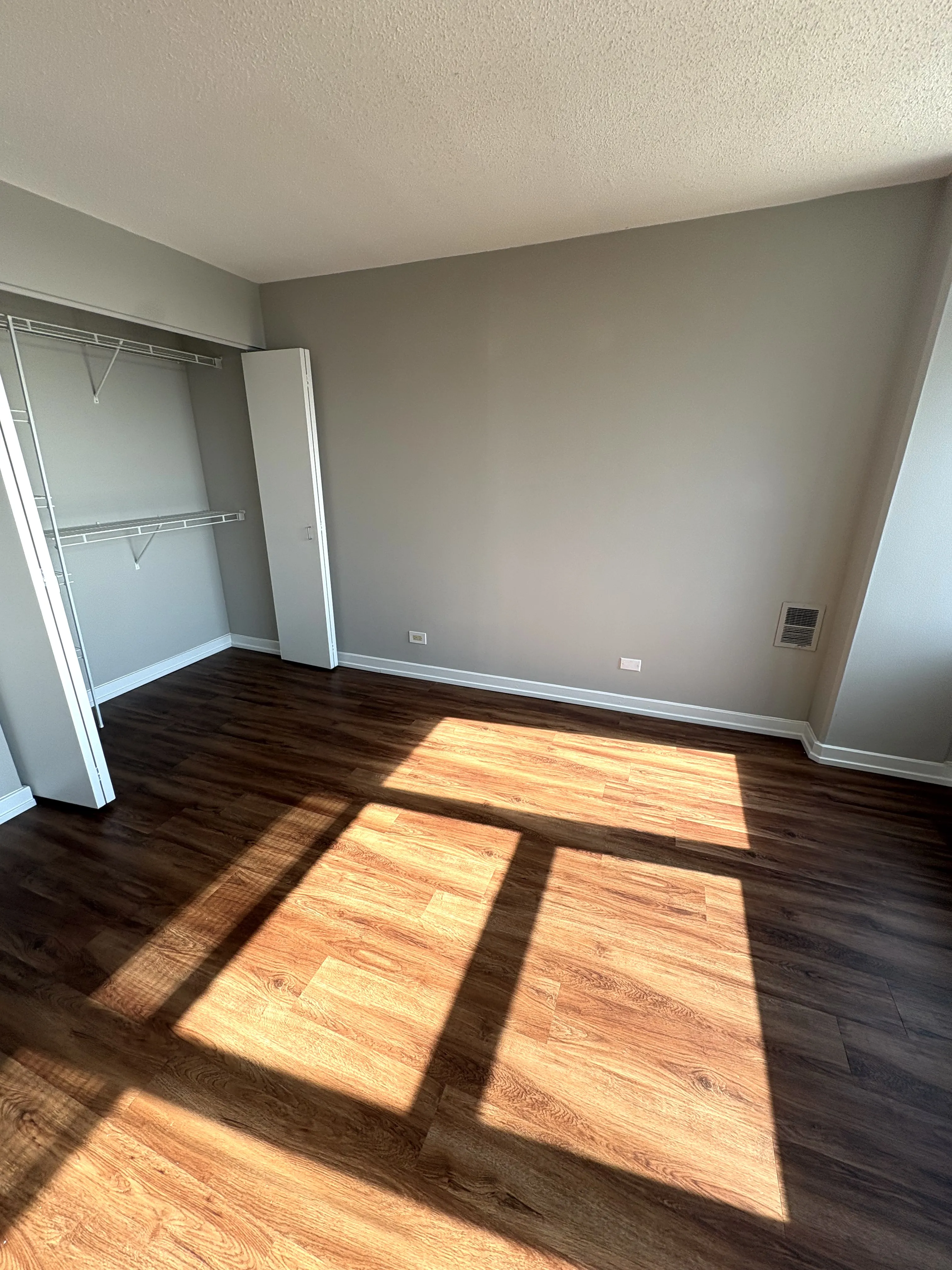 1212 S Michigan Ave   60181 60181-unit#901-Villa Park-IL