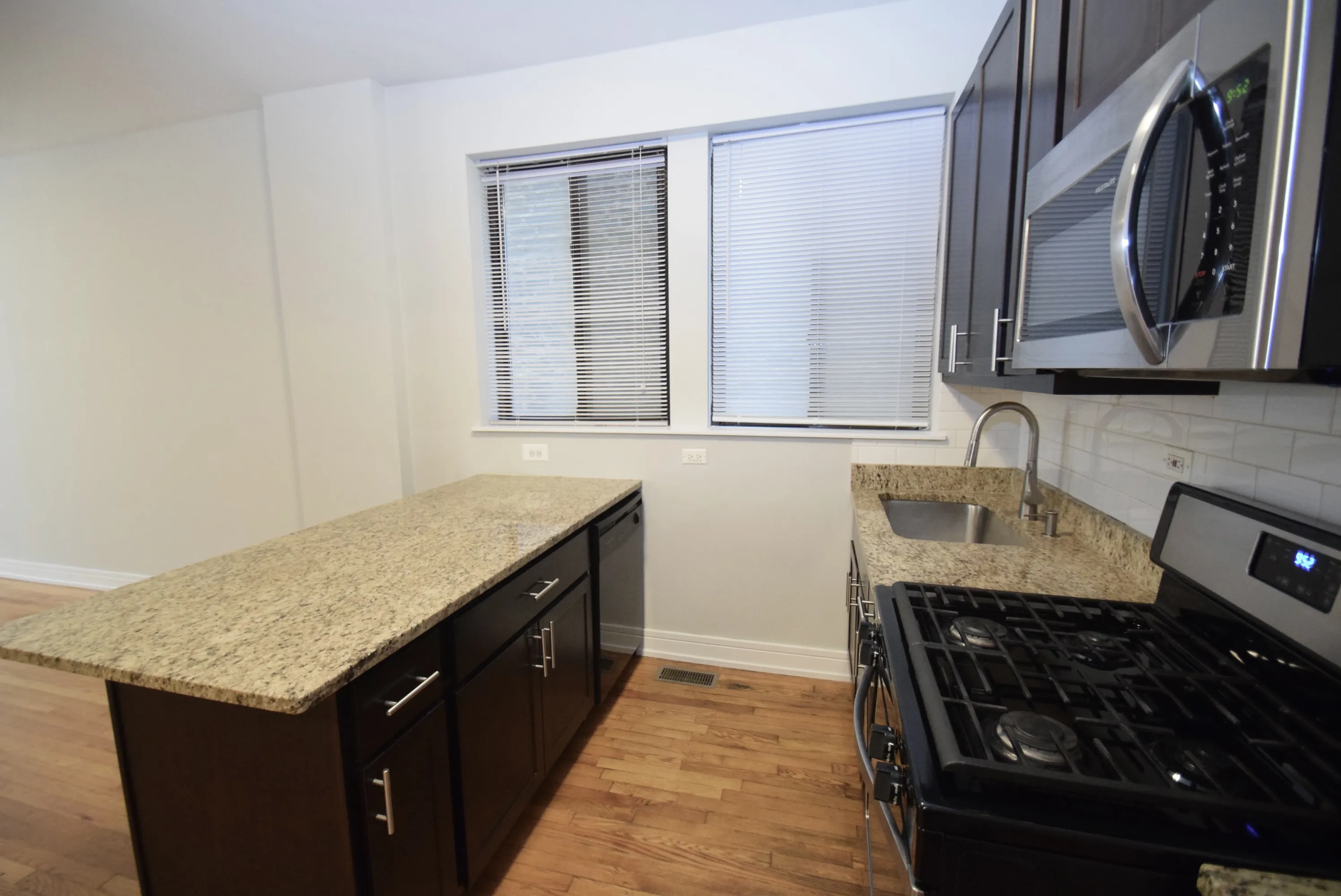 3828 N Clark St, , , USA 60613-unit#1F-Chicago-IL