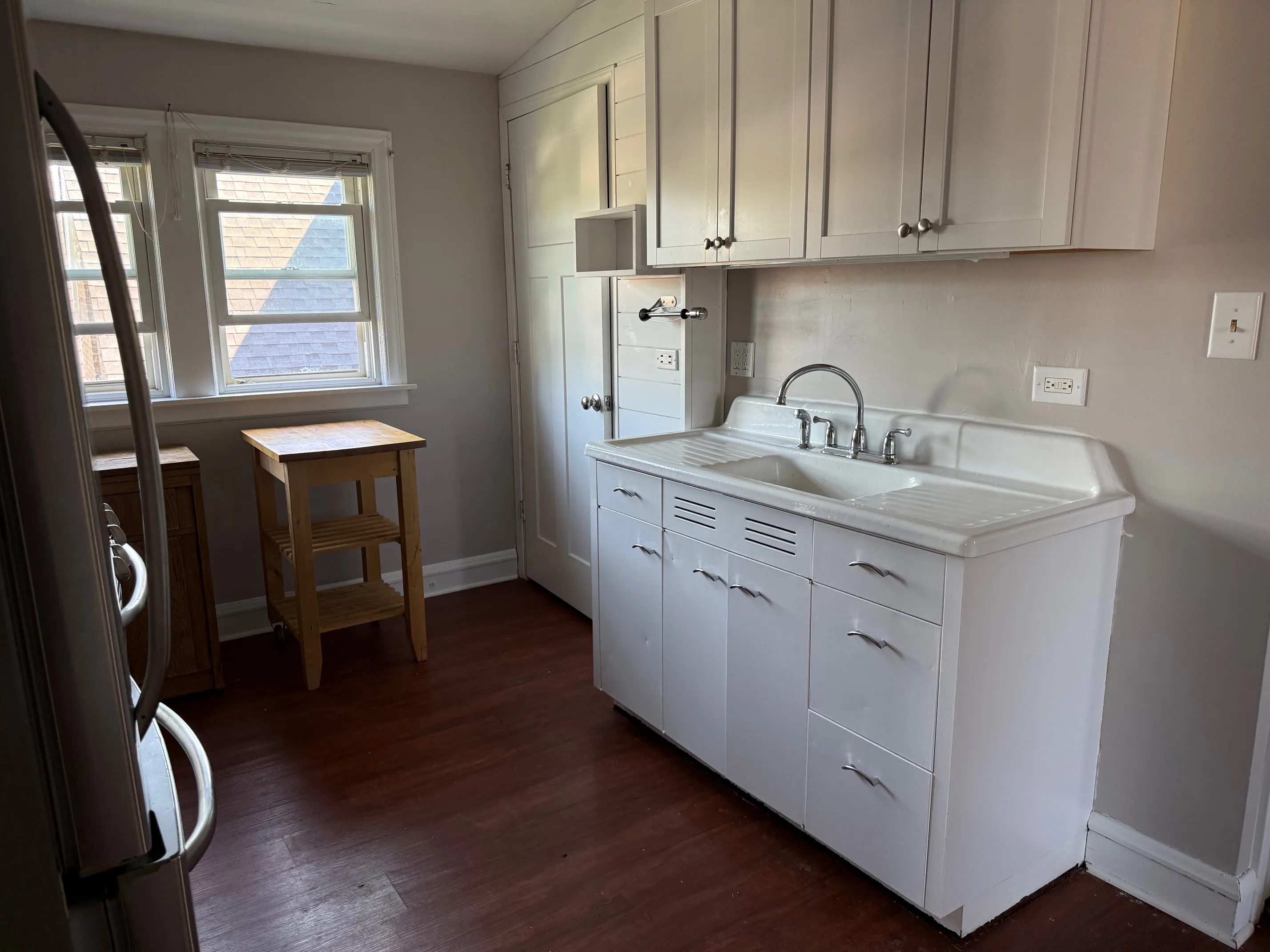 5445 N LOTUS AVE 60630-Upstairs-unit#A-Chicago-IL