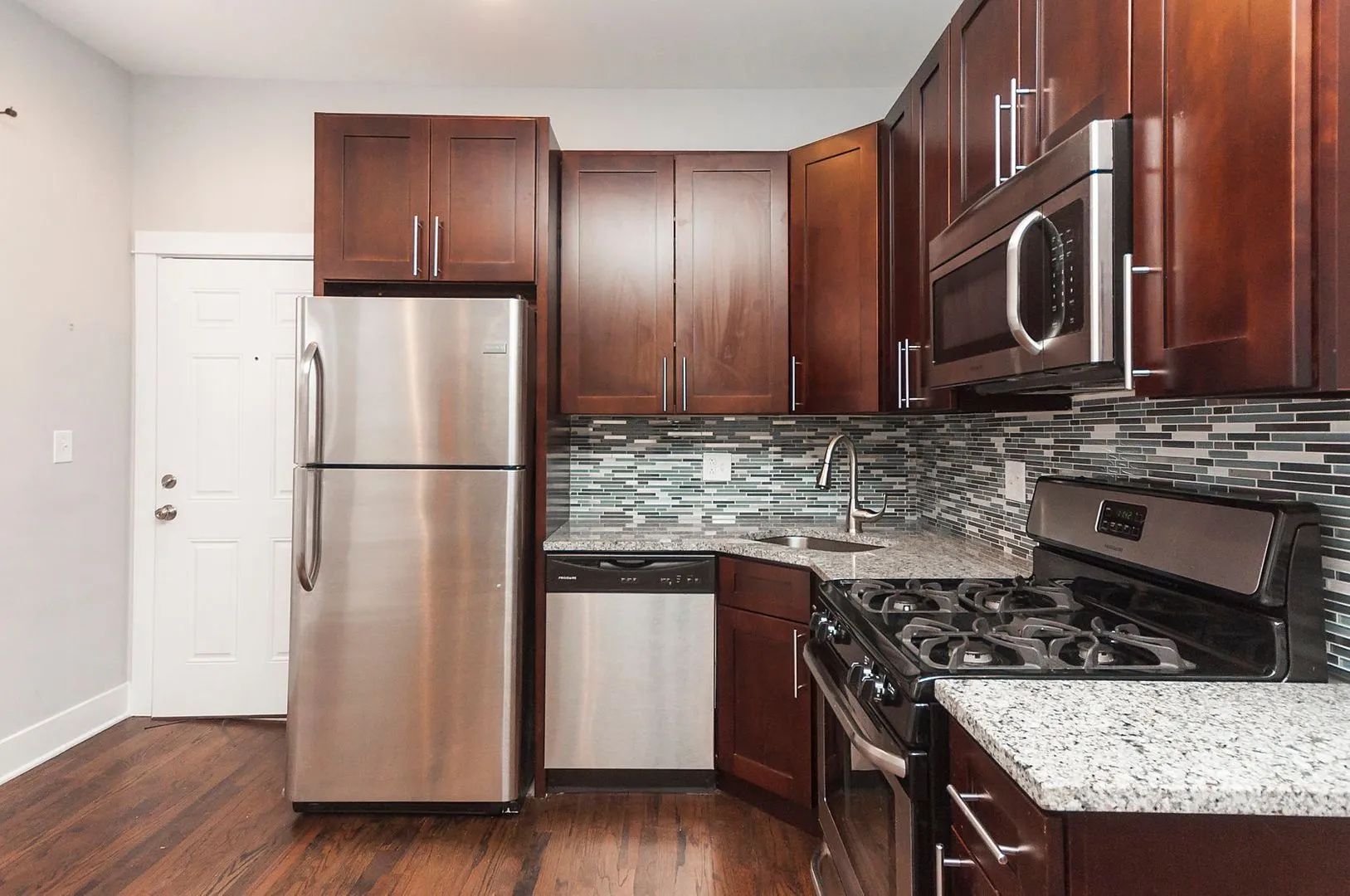 1338 W Huron St   60642 60642-unit#1R-Chicago-IL