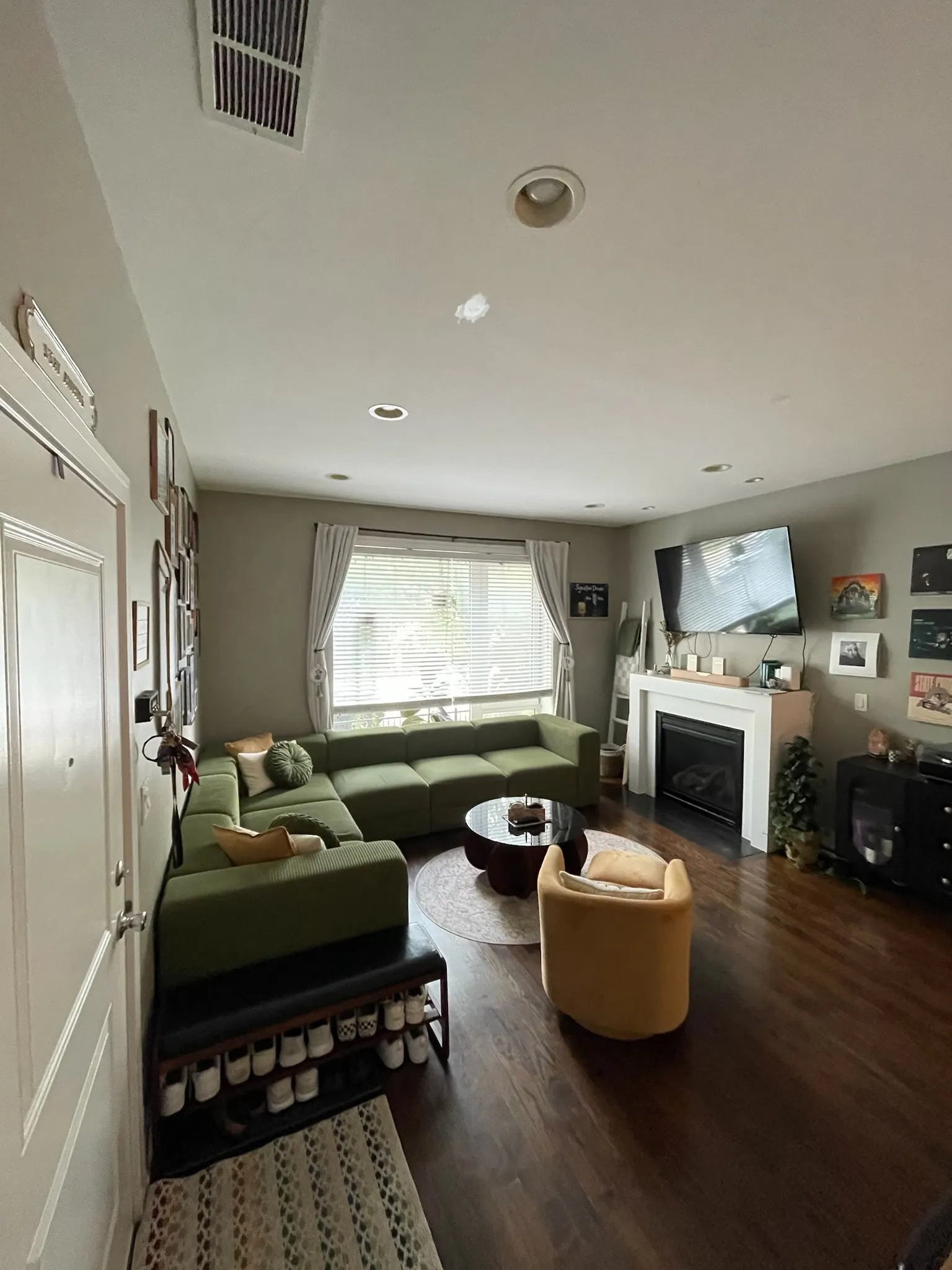 3514 N Sacramento Ave 60618 60618-Chicago-IL