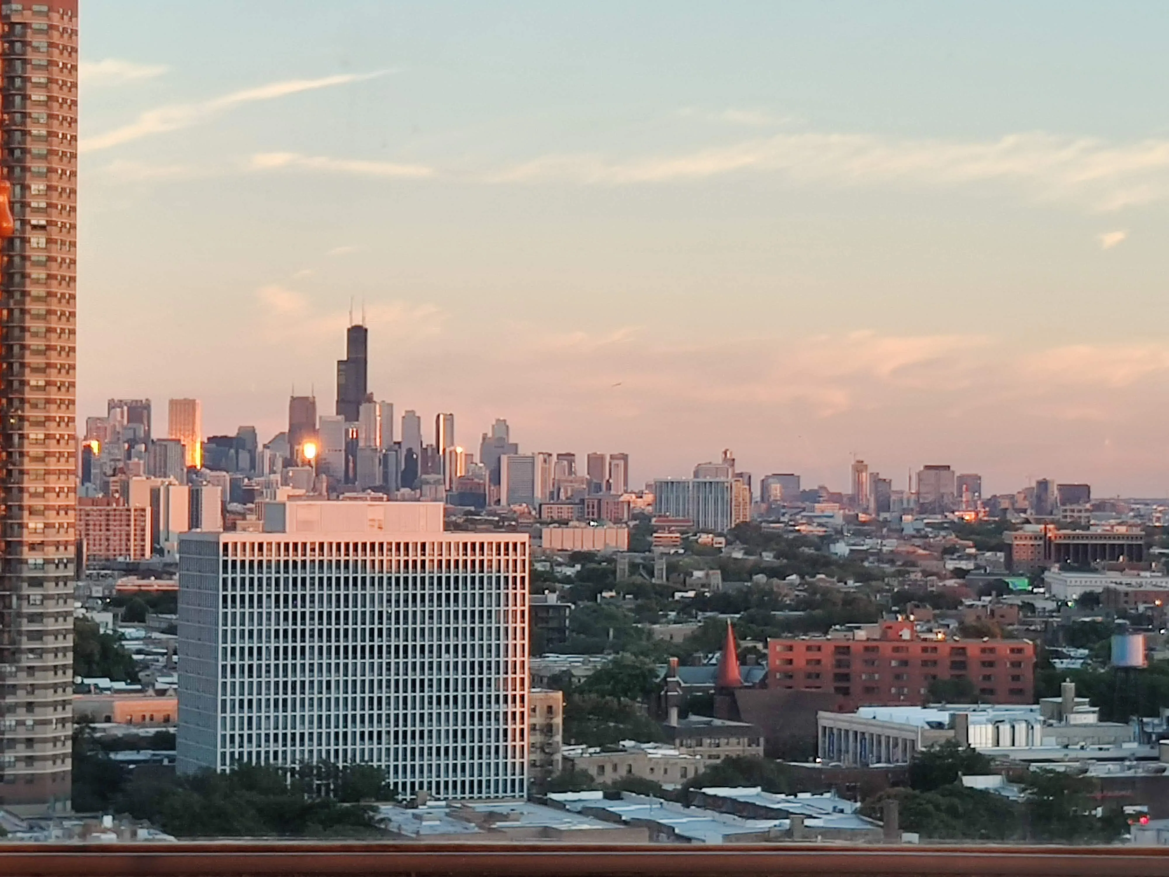 655 W IRVING PARK RD 60613-Park Place Tower-unit#2117-Chicago-IL
