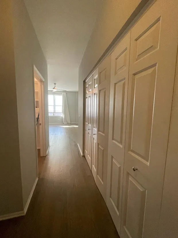 2040 W Belmont Ave 60618 60618-unit#404-Chicago-IL
