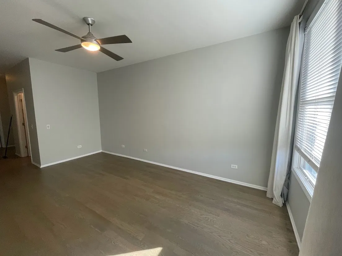 2040 W Belmont Ave 60618 60618-unit#404-Chicago-IL