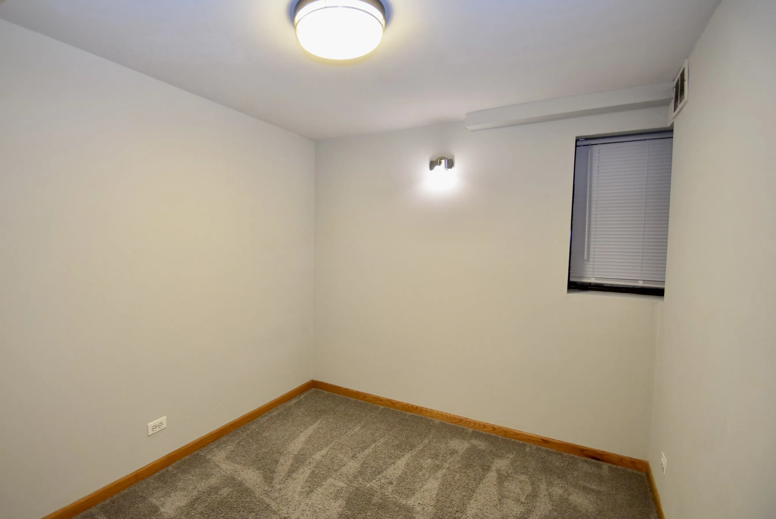 3828 N Clark St, , , USA 60613-unit#1F-Chicago-IL