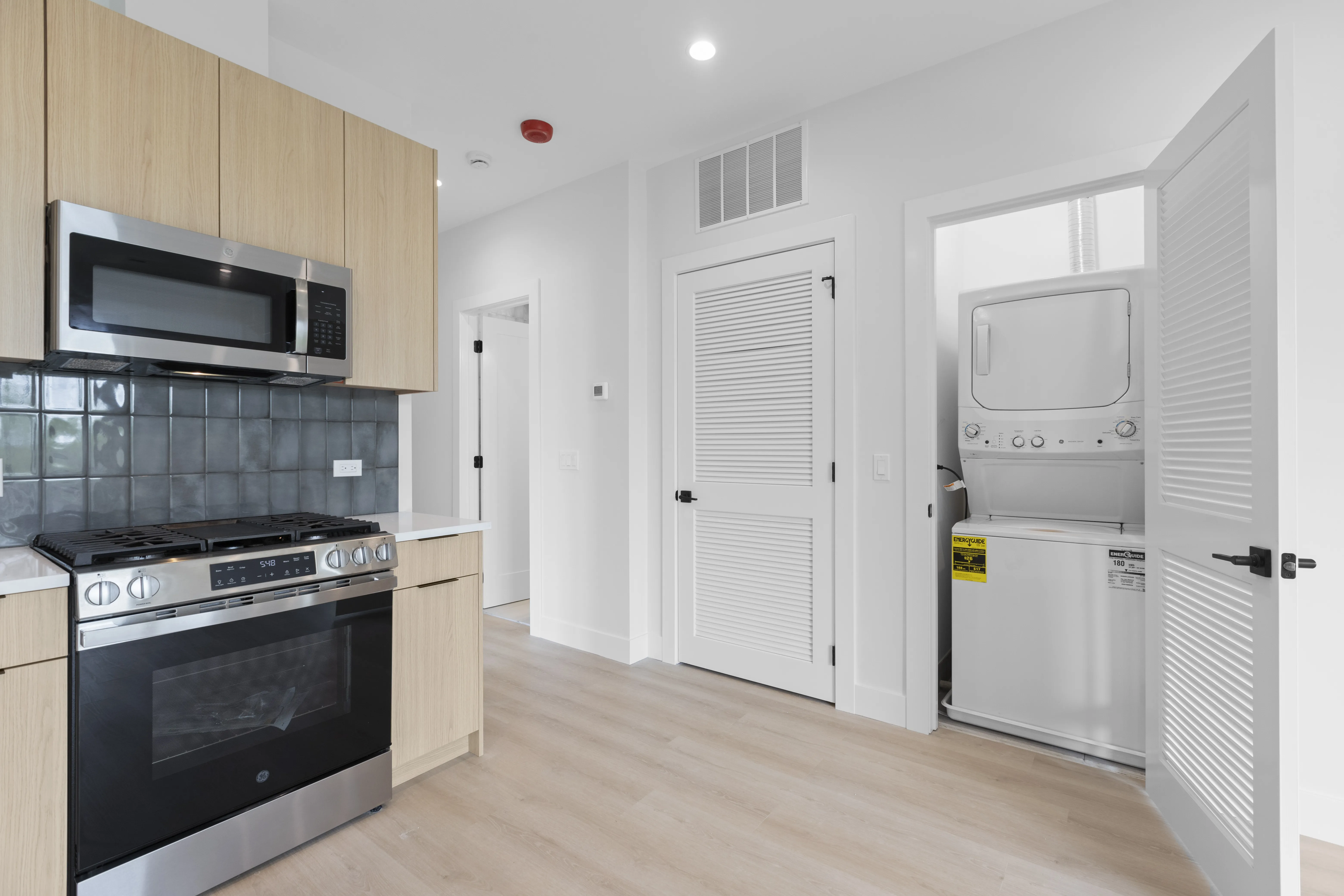 904 W Dakin St 60613 60613-unit#401-Chicago-IL
