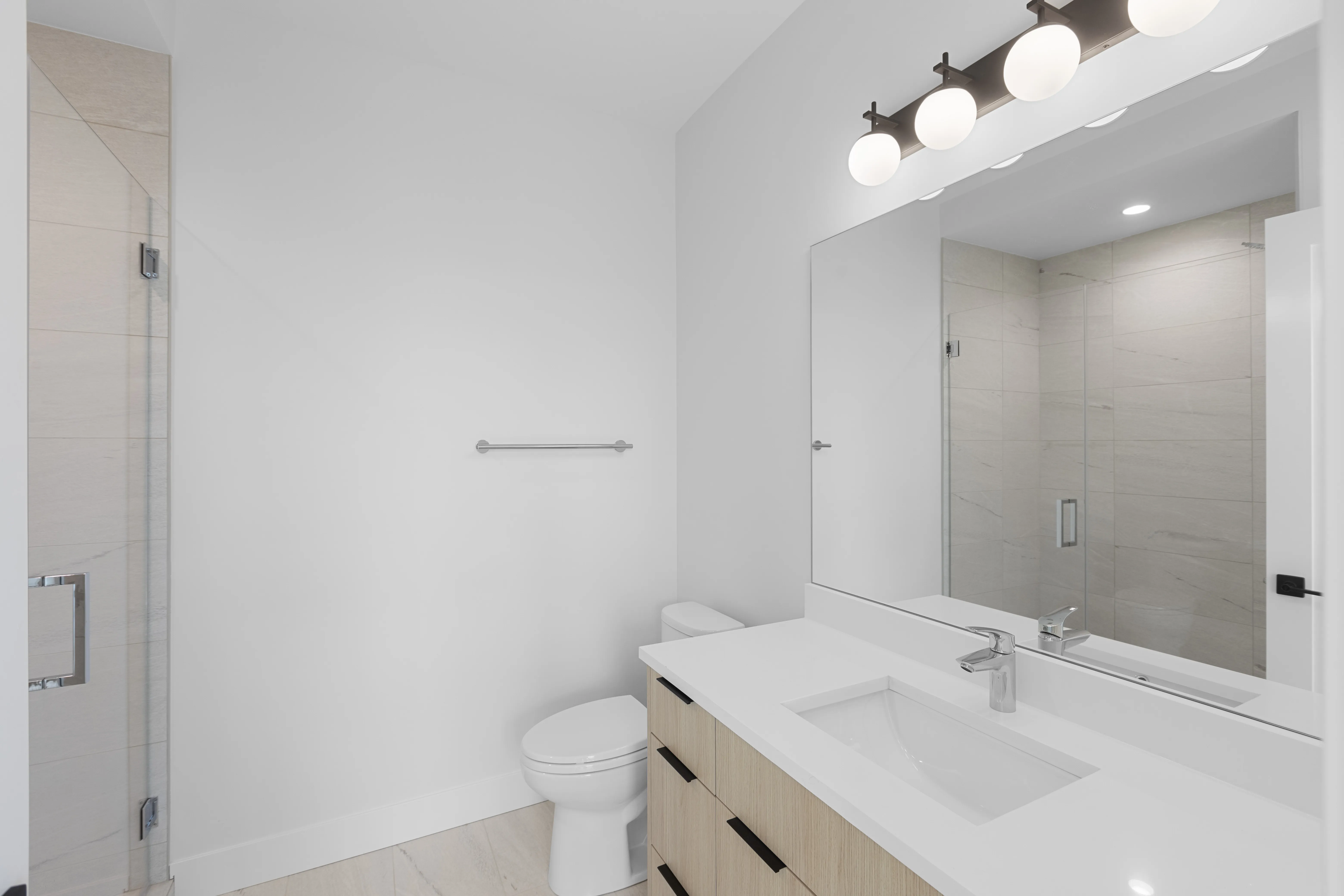 904 W Dakin St 60613 60613-unit#401-Chicago-IL