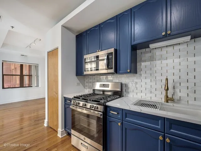 212 W Washington St 60606 60606-unit#1413-Chicago-IL