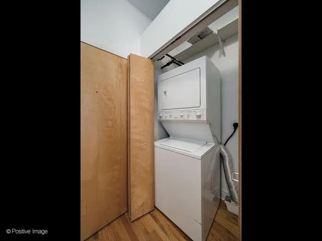 212 W Washington St 60606 60606-unit#1413-Chicago-IL