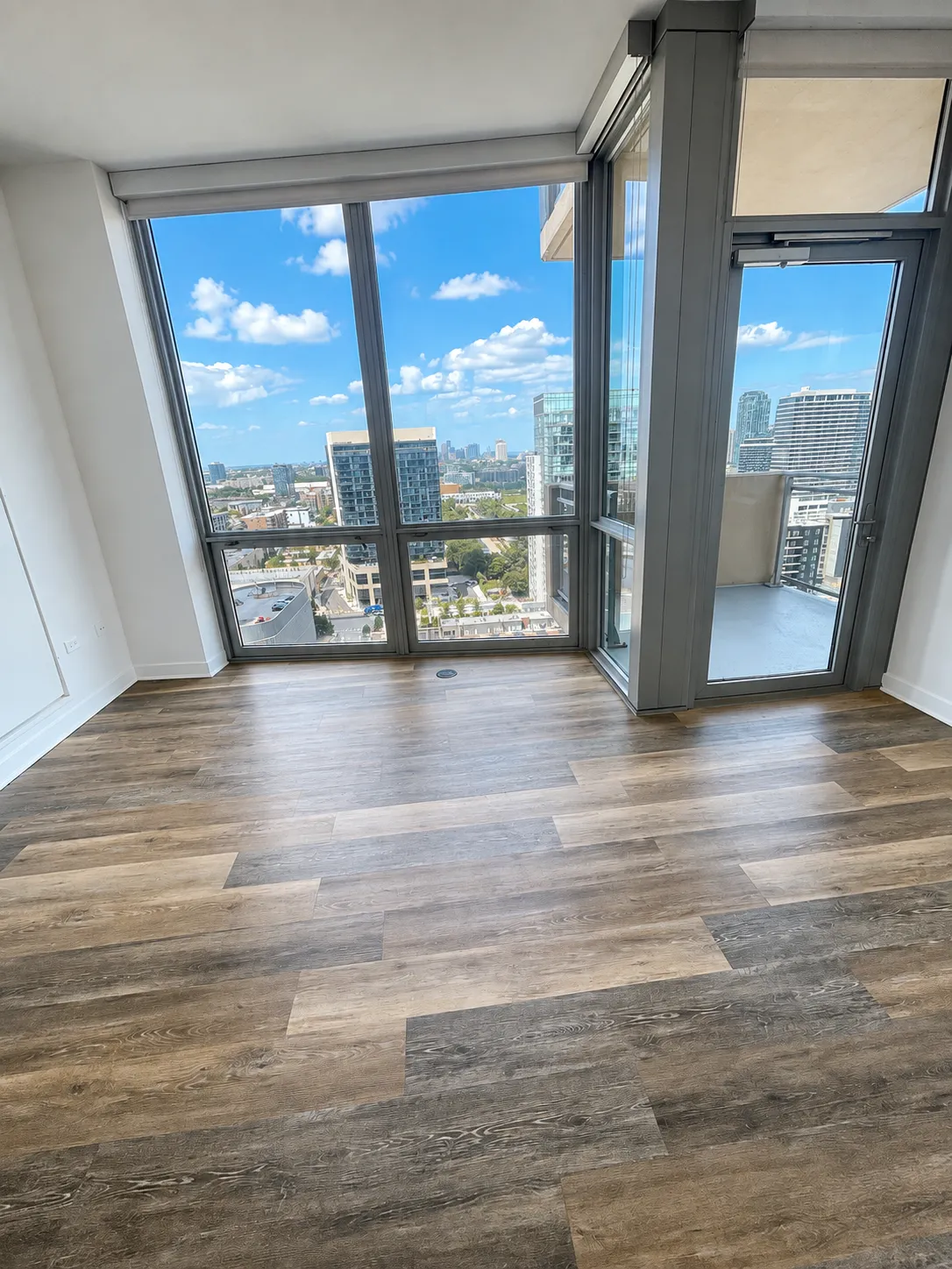 469 W Huron St   60654 60654-unit#2002-Chicago-IL