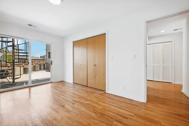 1948 W Byron St   60613 60613-unit#2B-Chicago-IL