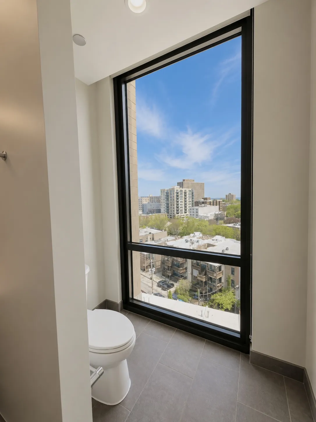 4611 N Broadway   60640 60640-unit#812-Chicago-IL