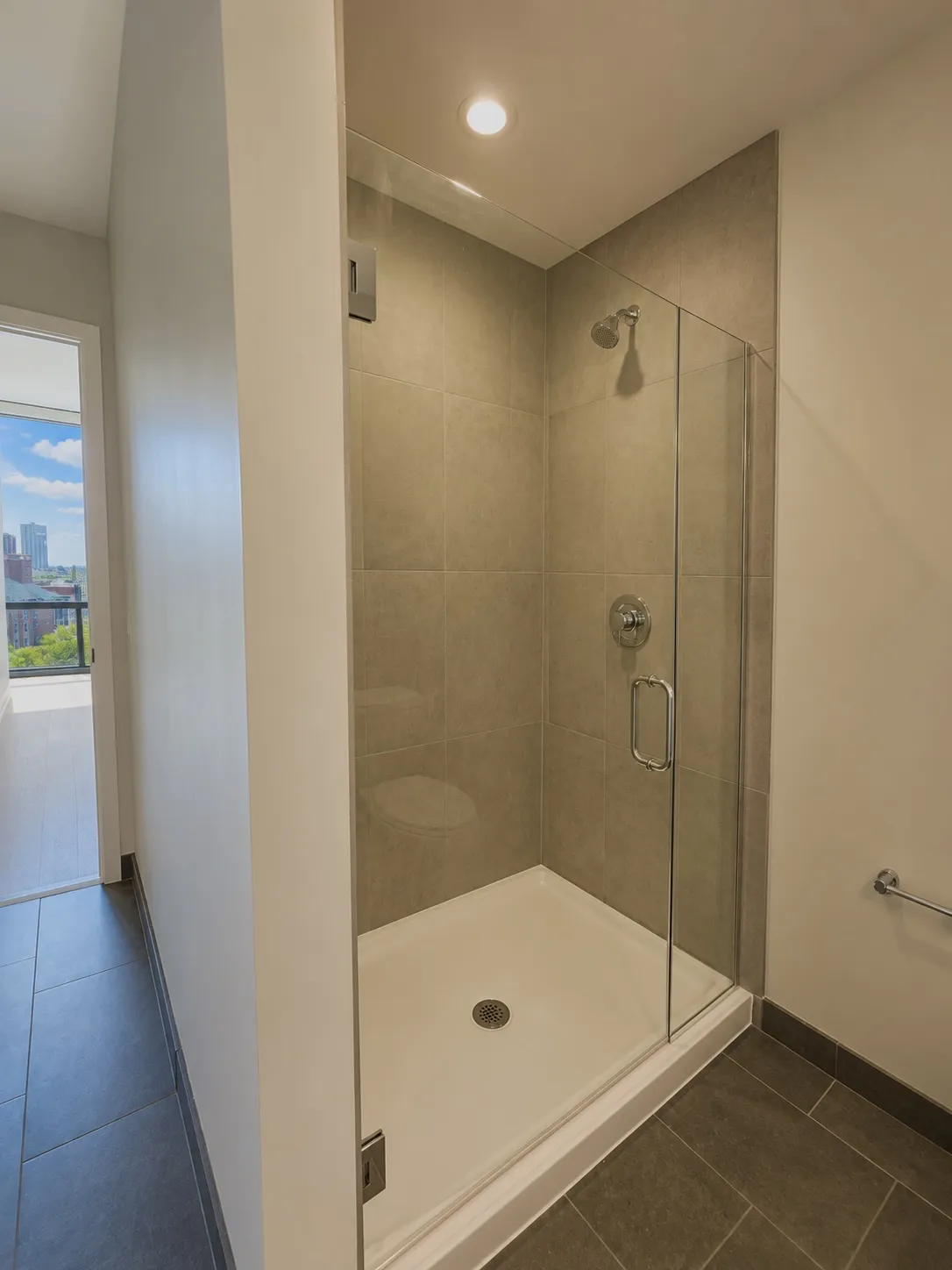 4611 N Broadway   60640 60640-unit#812-Chicago-IL