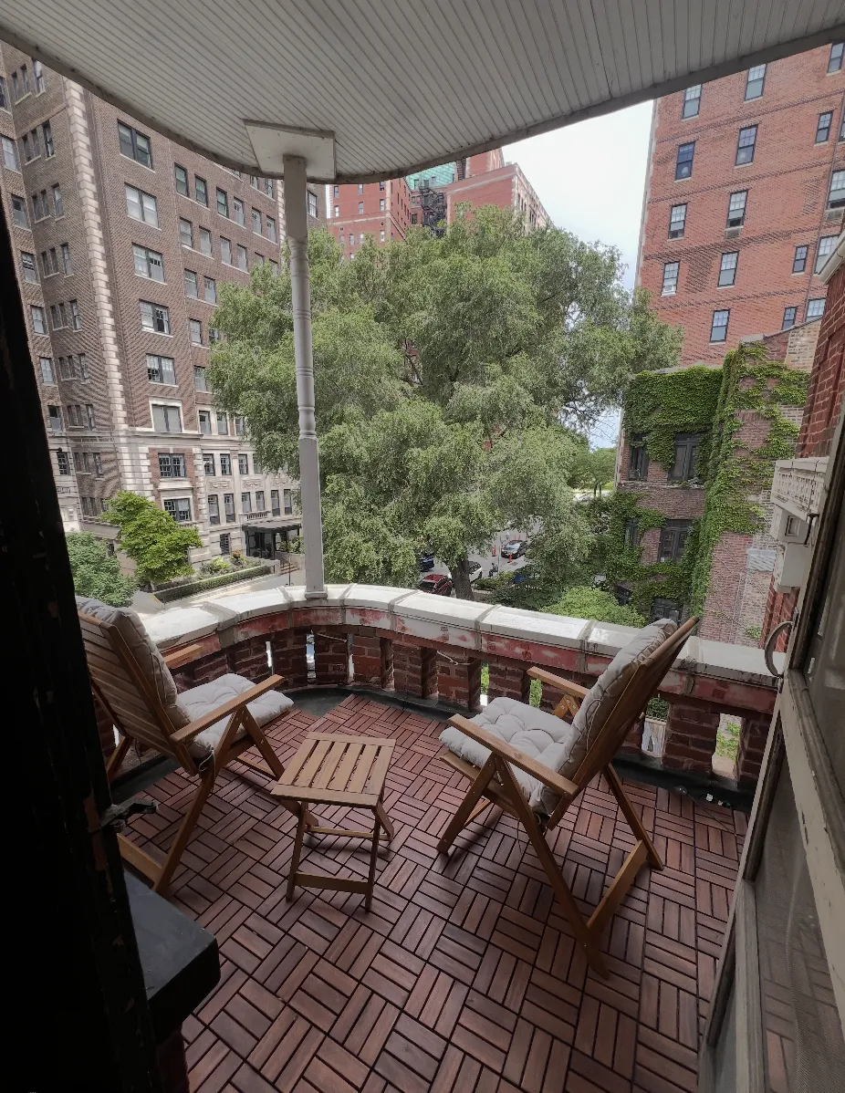 439 W Melrose St 60657 60657-unit#3A-Chicago-IL