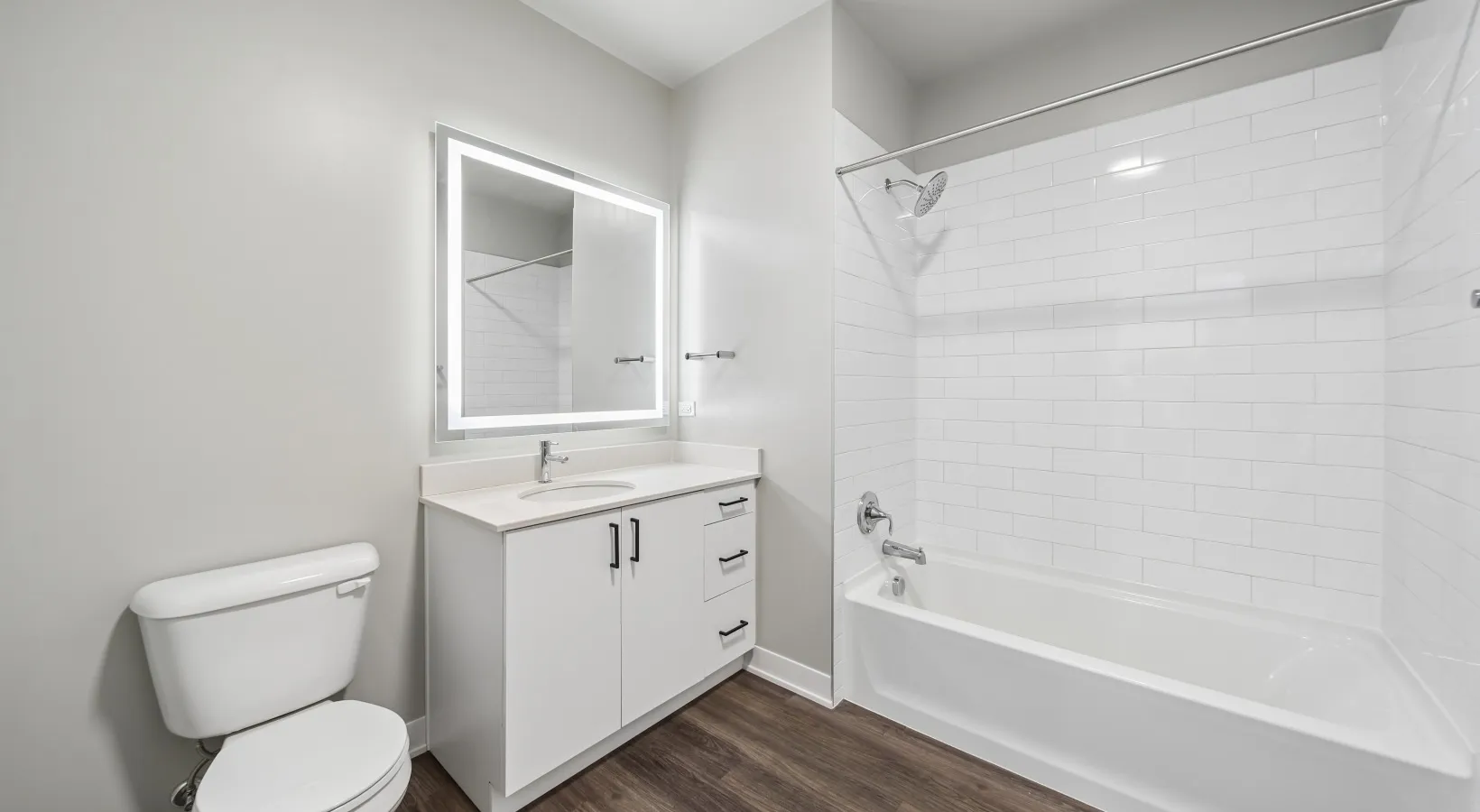 7215 District Ave 60712 60712-District 1860-unit#508-Lincolnwood-IL