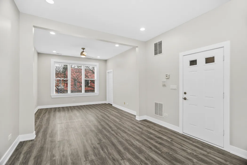 2355 N Milwaukee Ave 60647 60647-unit#2F-Chicago-IL