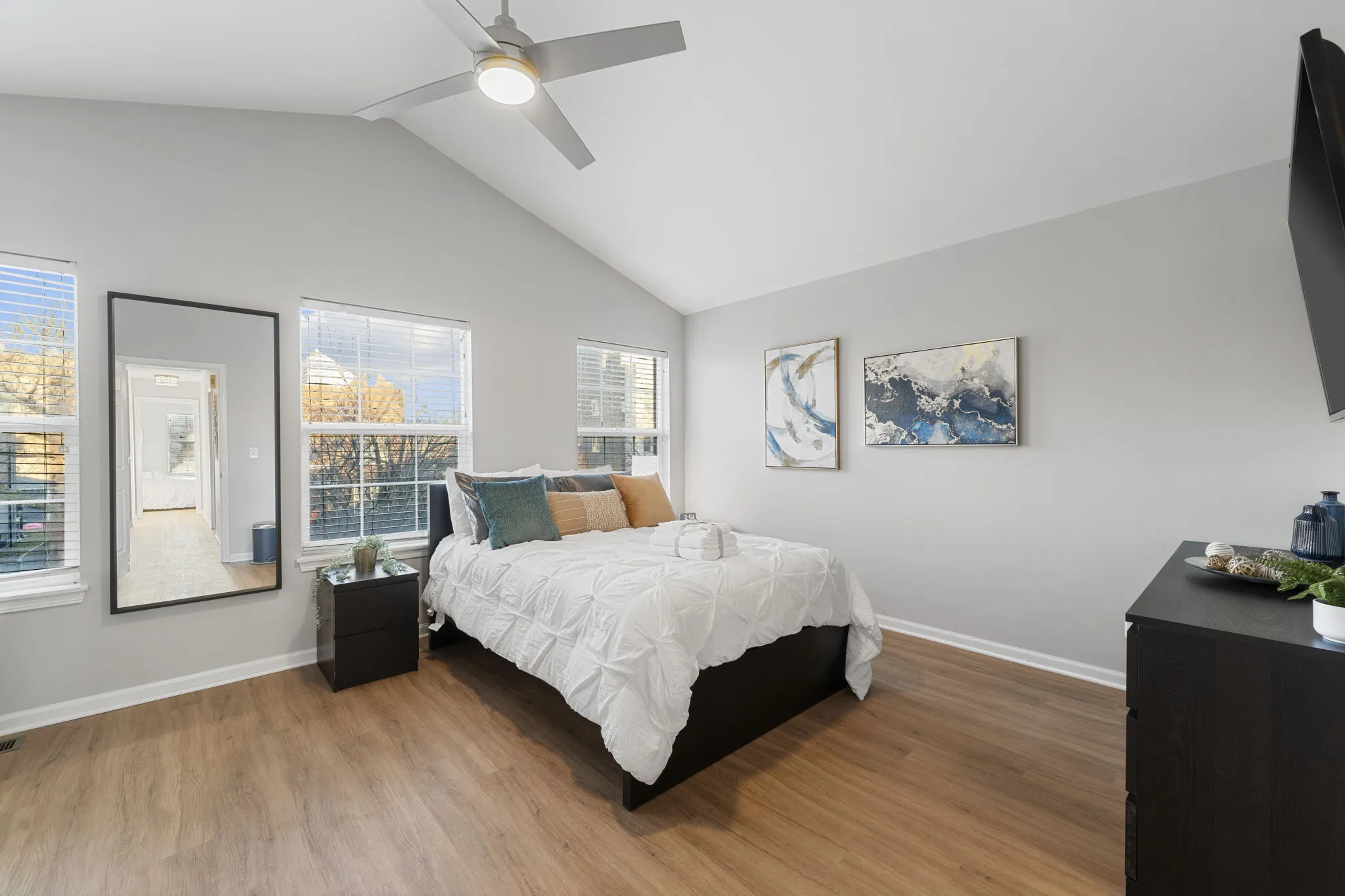 3524 S Prairie Ave 60653 60653-unit#2-Chicago-IL