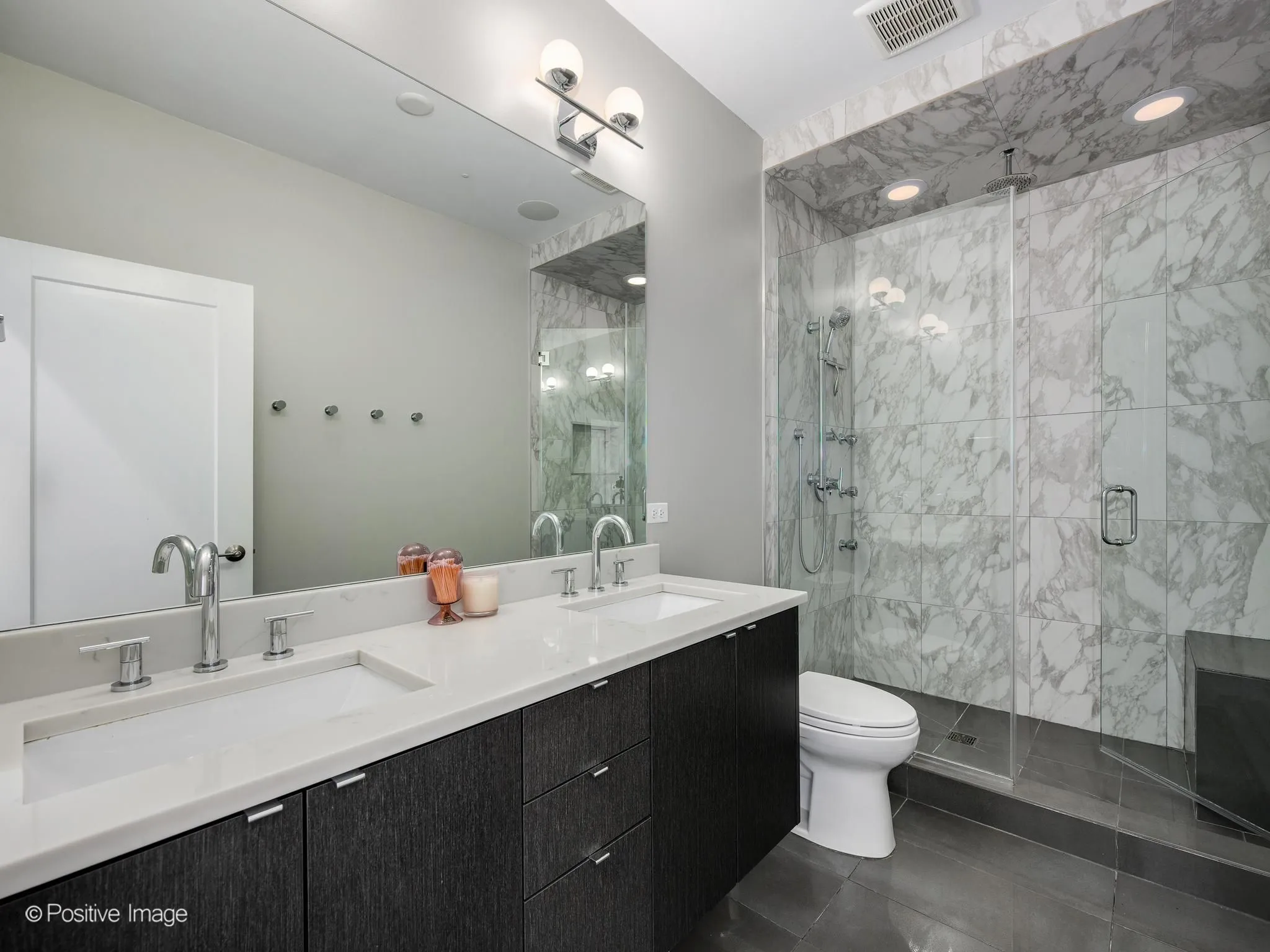 2544 W Warren Blvd 60612 60612-Chicago-IL