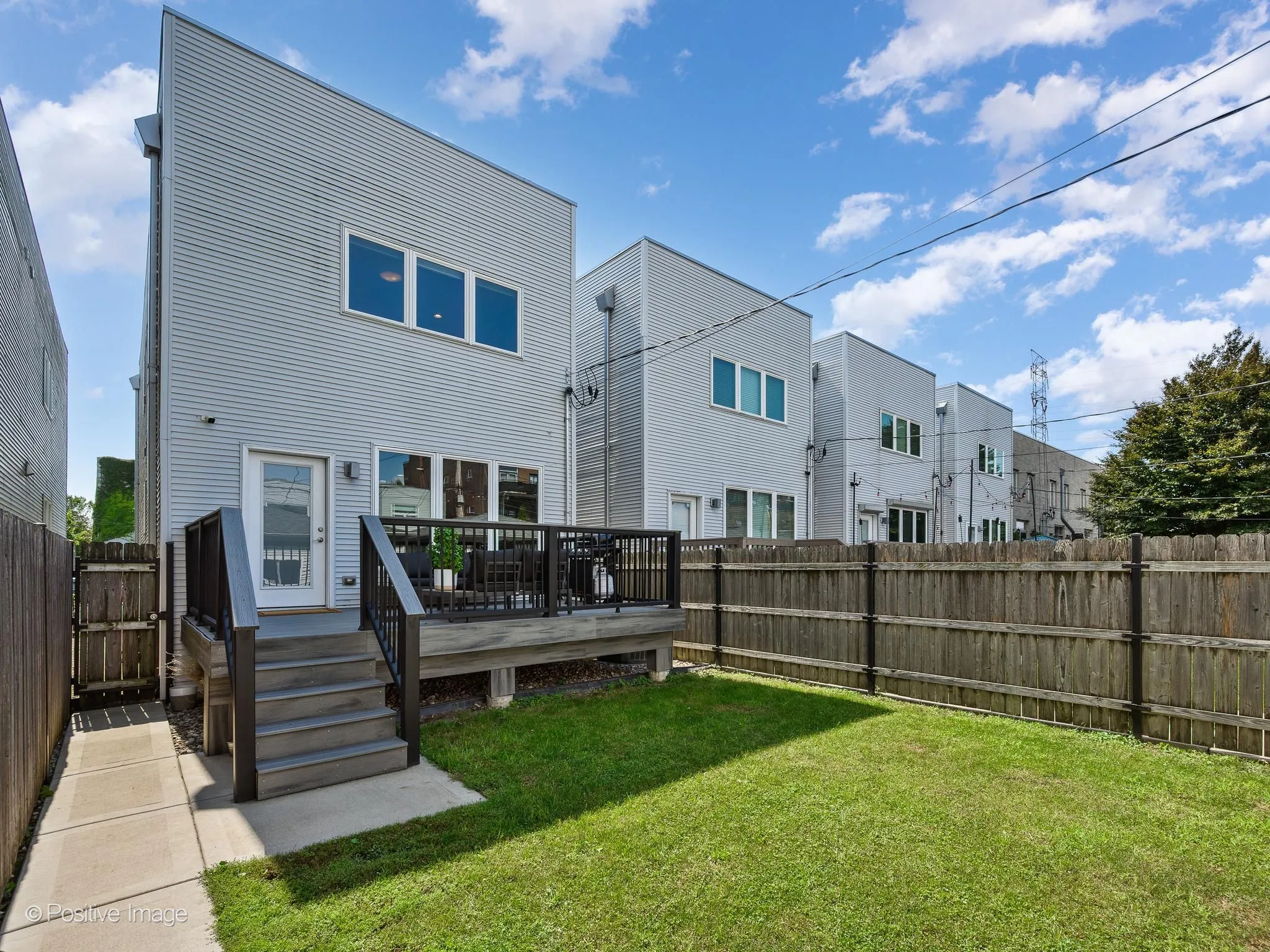 2544 W Warren Blvd 60612 60612-Chicago-IL