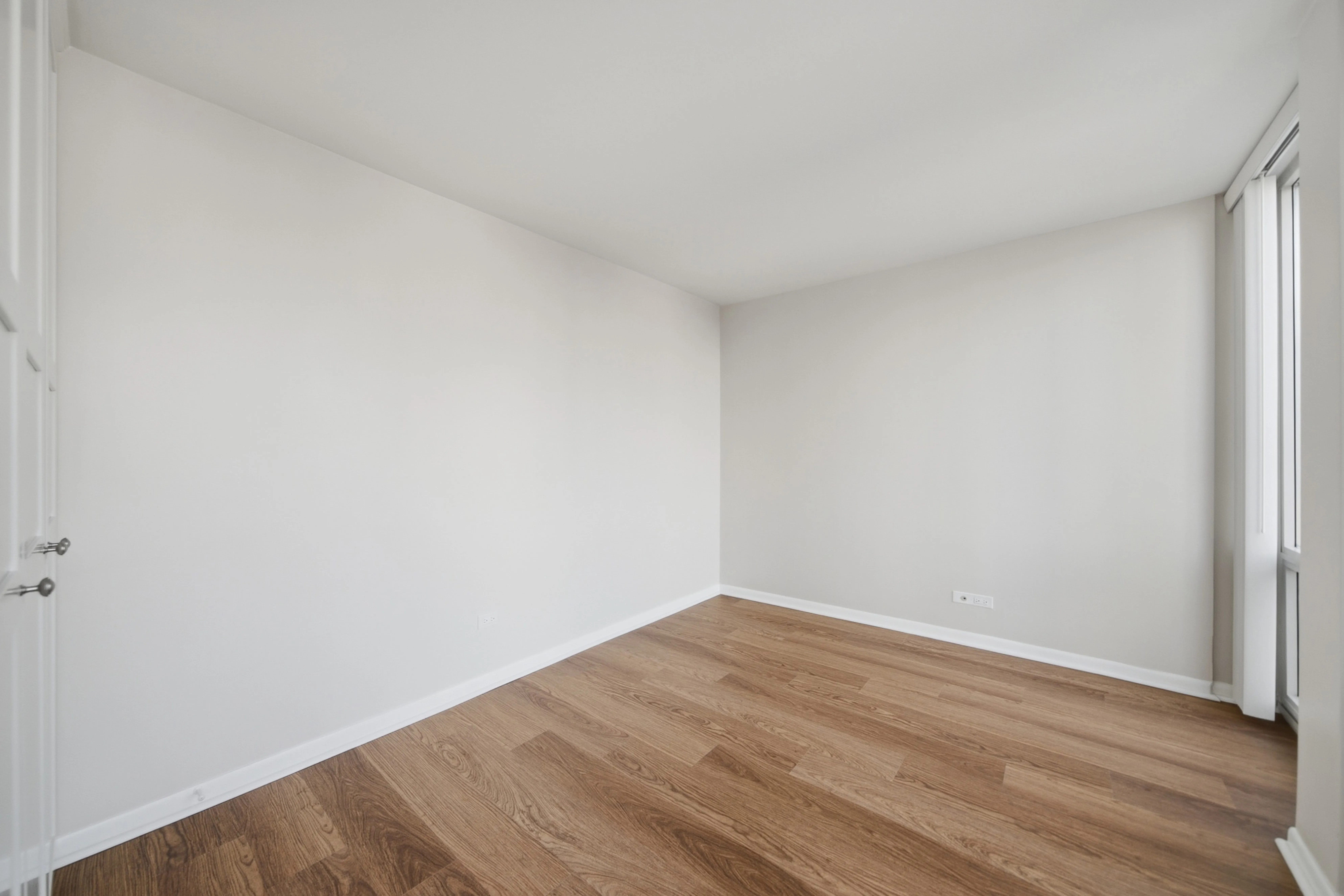 111 E Chestnut St 60611 60611-unit#18DE 2bed+-Chicago-IL