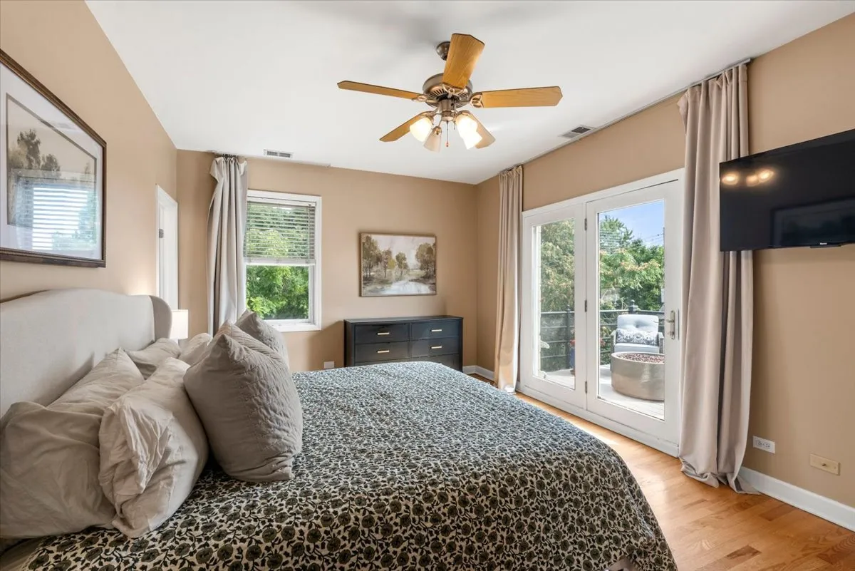 2855 N Damen Ave 60618 60618-unit#3-Chicago-IL