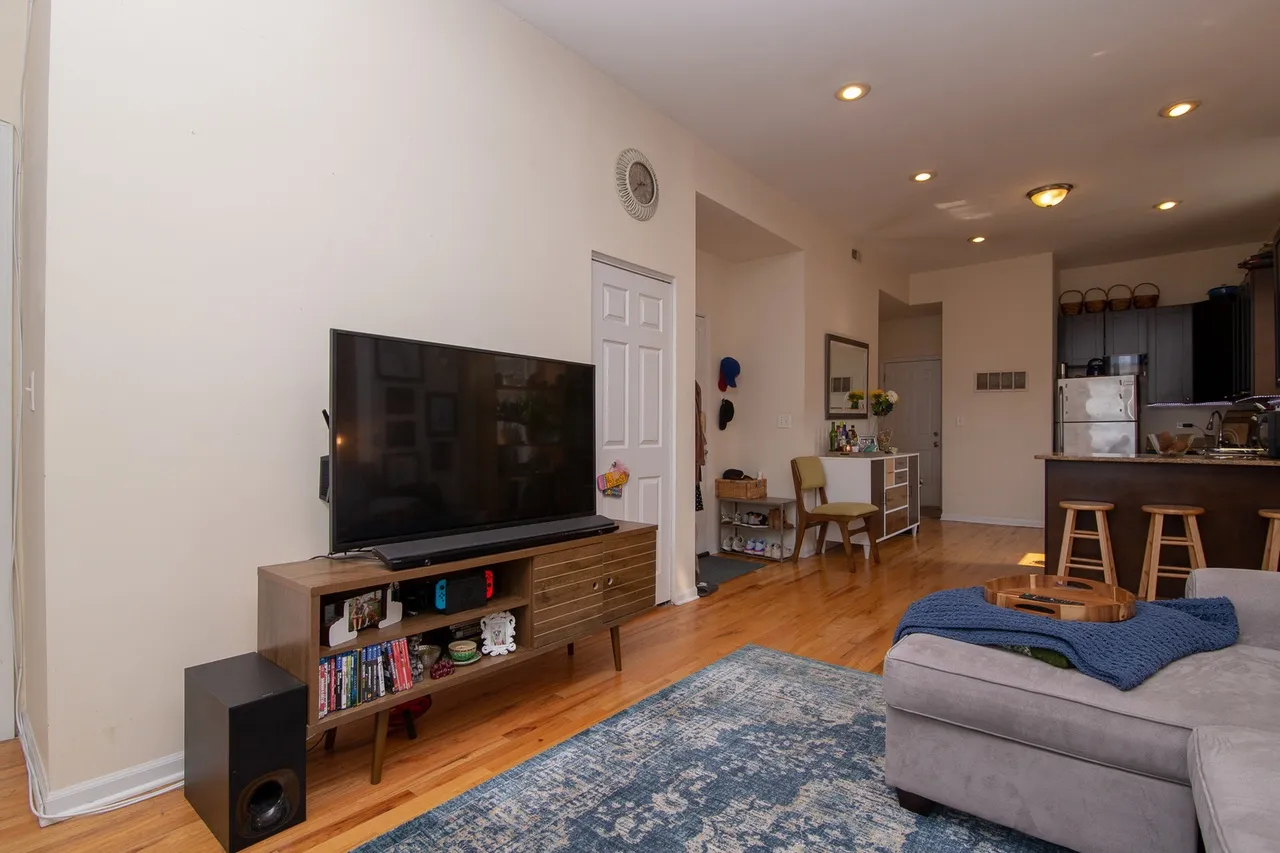 2017 W Ohio St   60612 60612-unit#3F-Chicago-IL