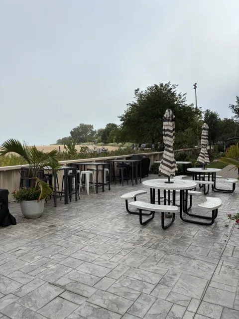 5801 N Sheridan Rd   60660 60660-Beach Point Tower-unit#16E-Chicago-IL
